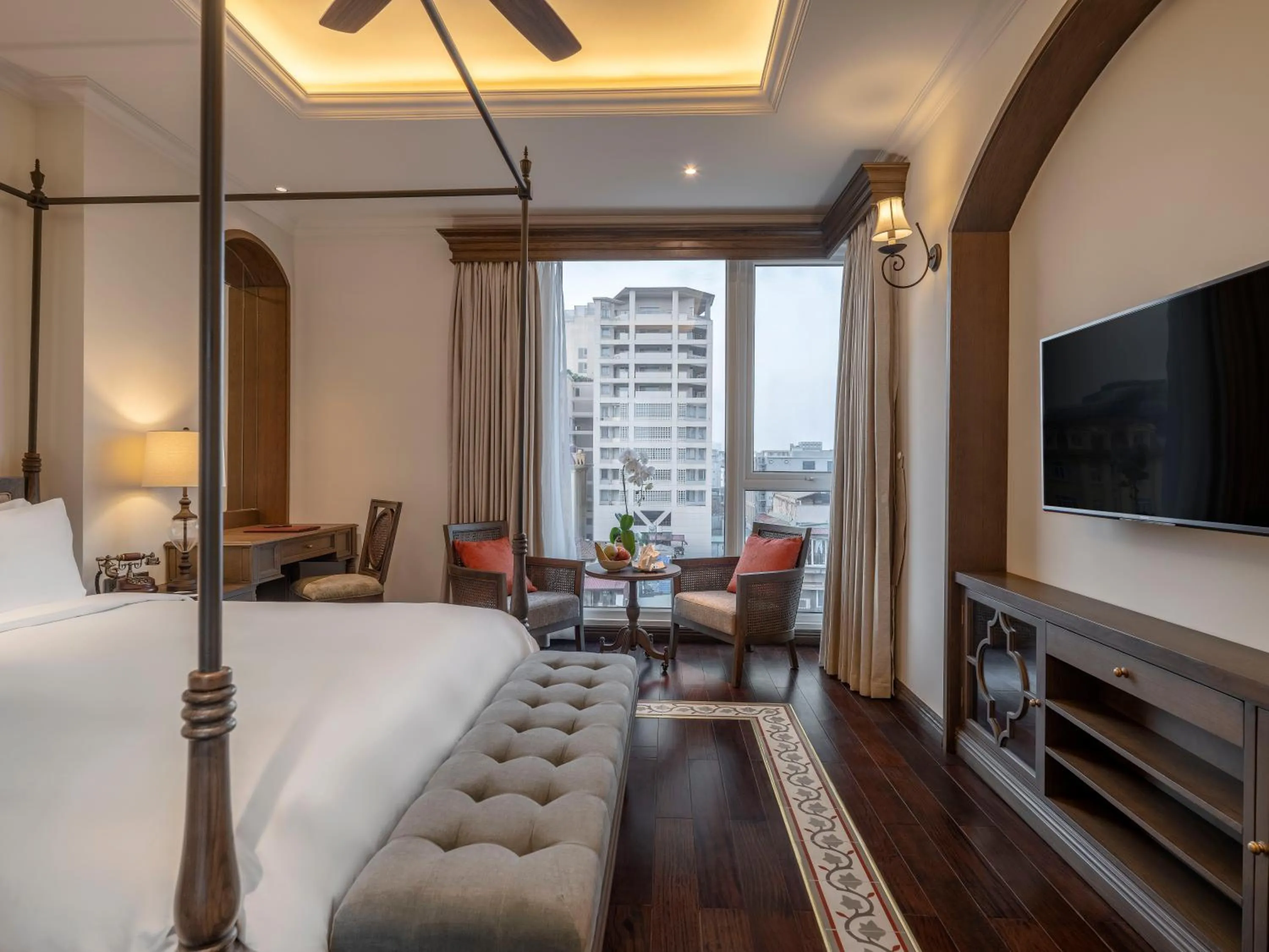 Bedroom in De Syloia Hotel