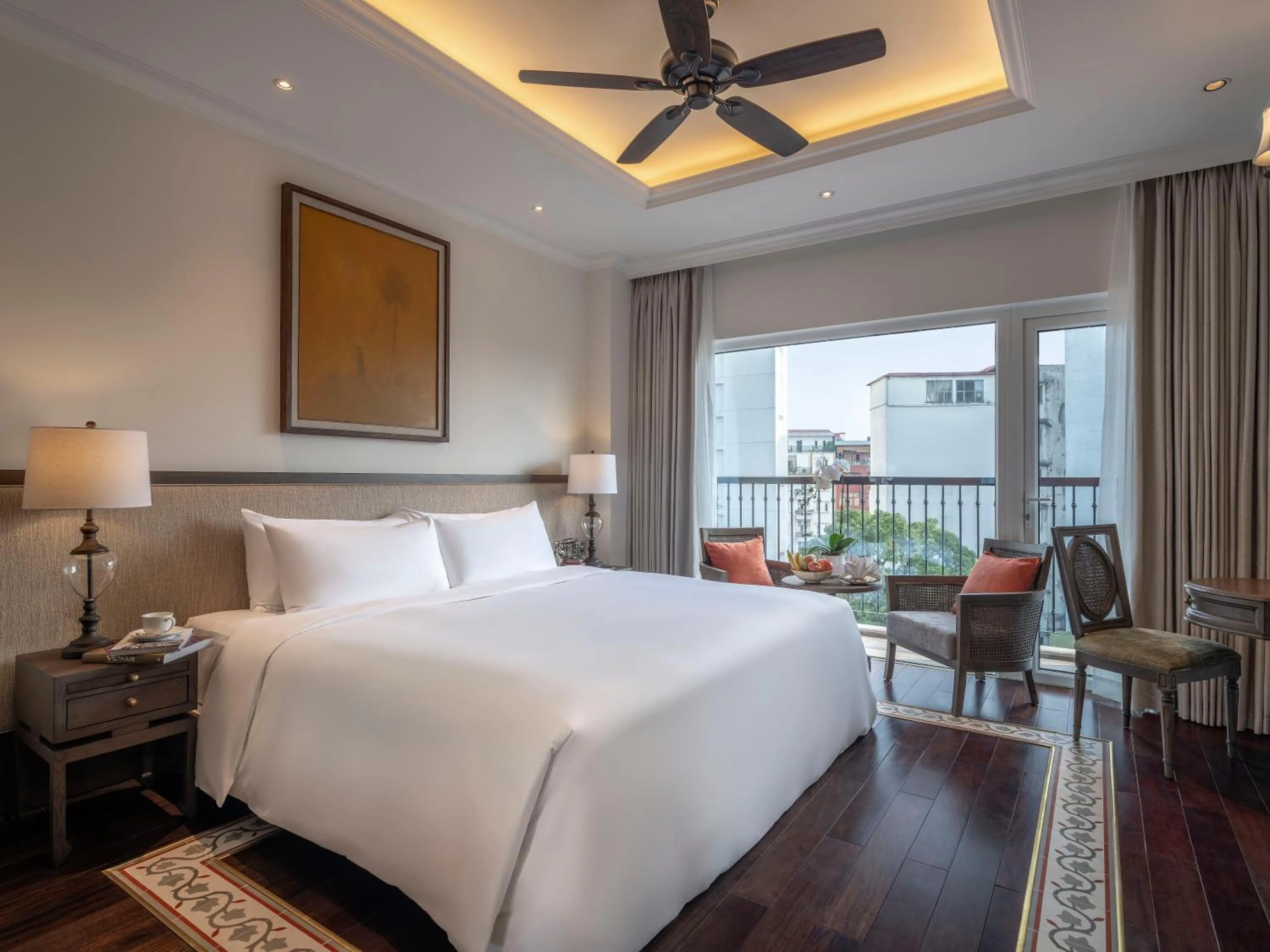 Photo of the whole room, Bed in De Syloia Hotel