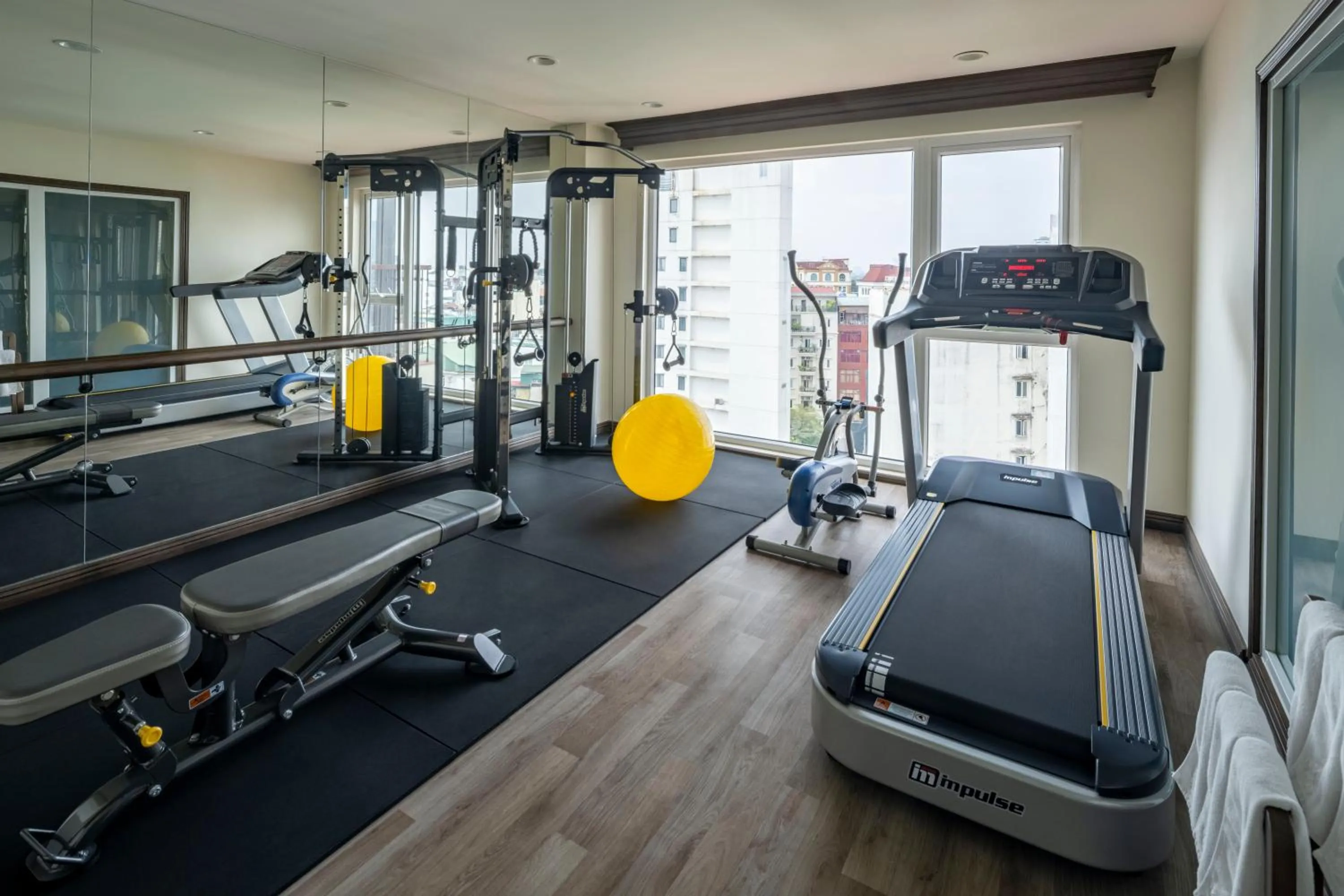 Fitness centre/facilities in De Syloia Hotel