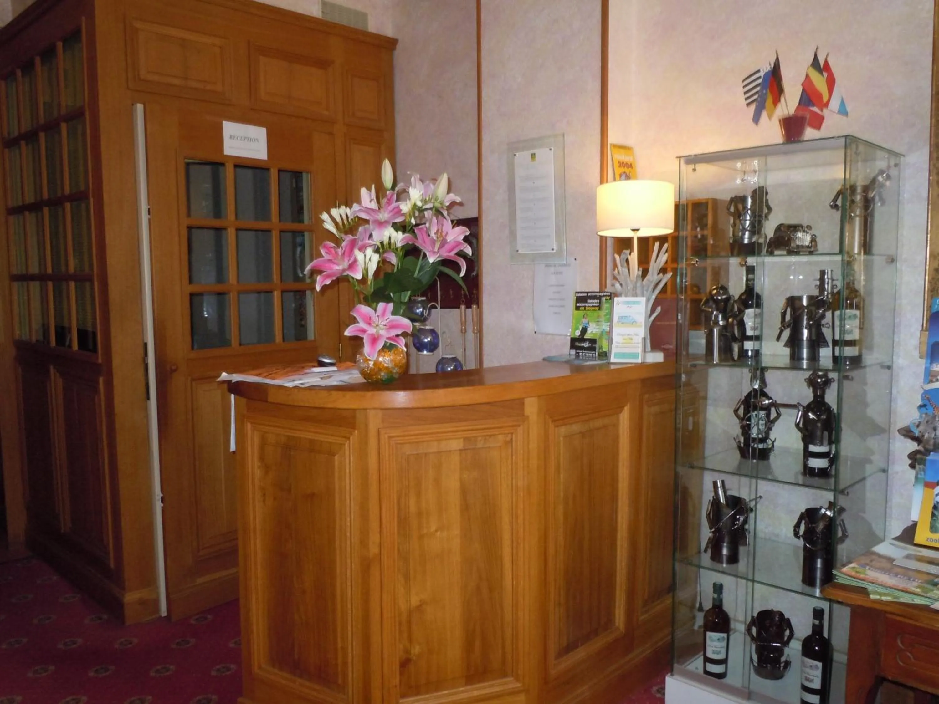 Lobby or reception in La Croix Blanche