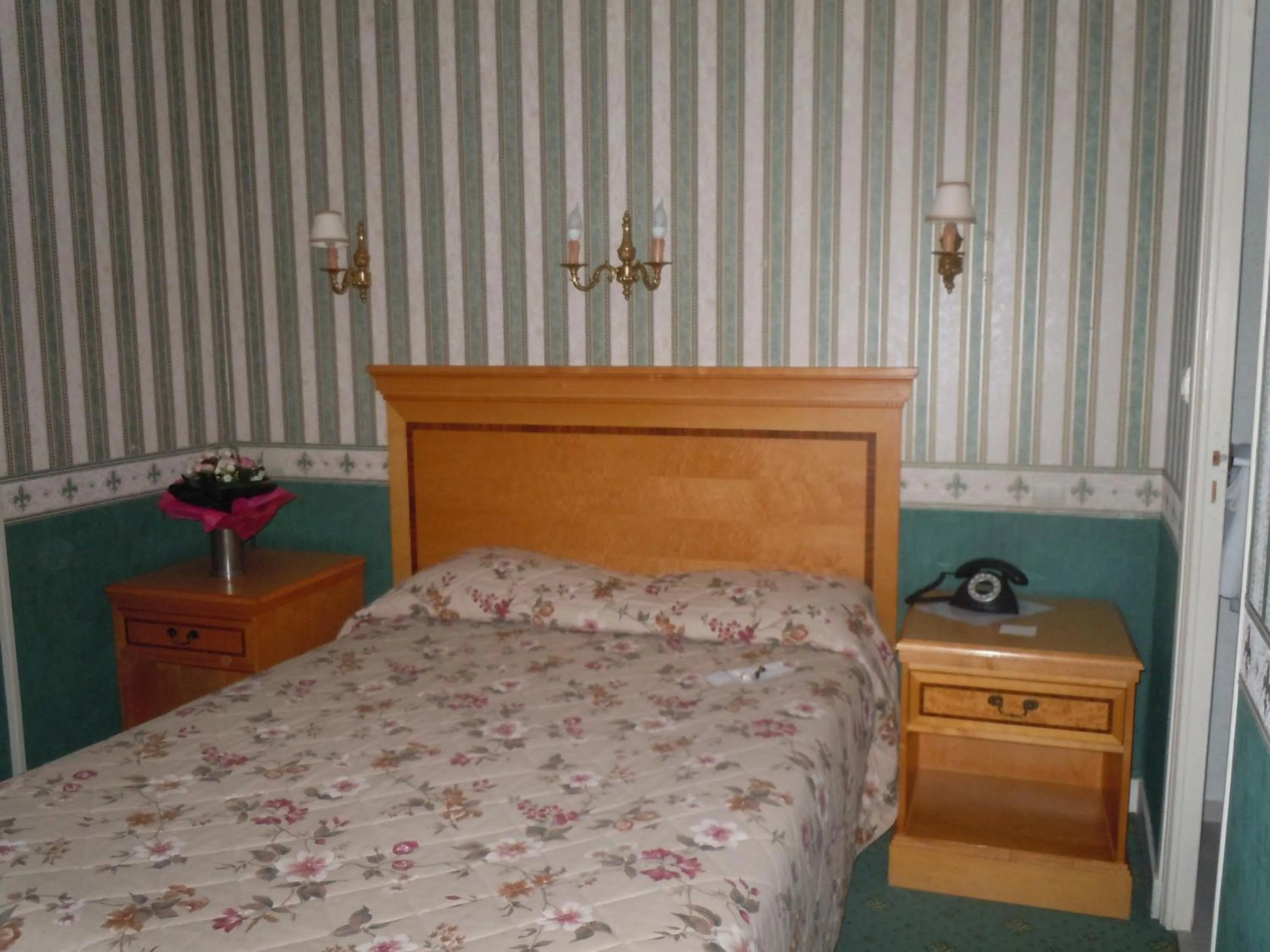 Bed in La Croix Blanche