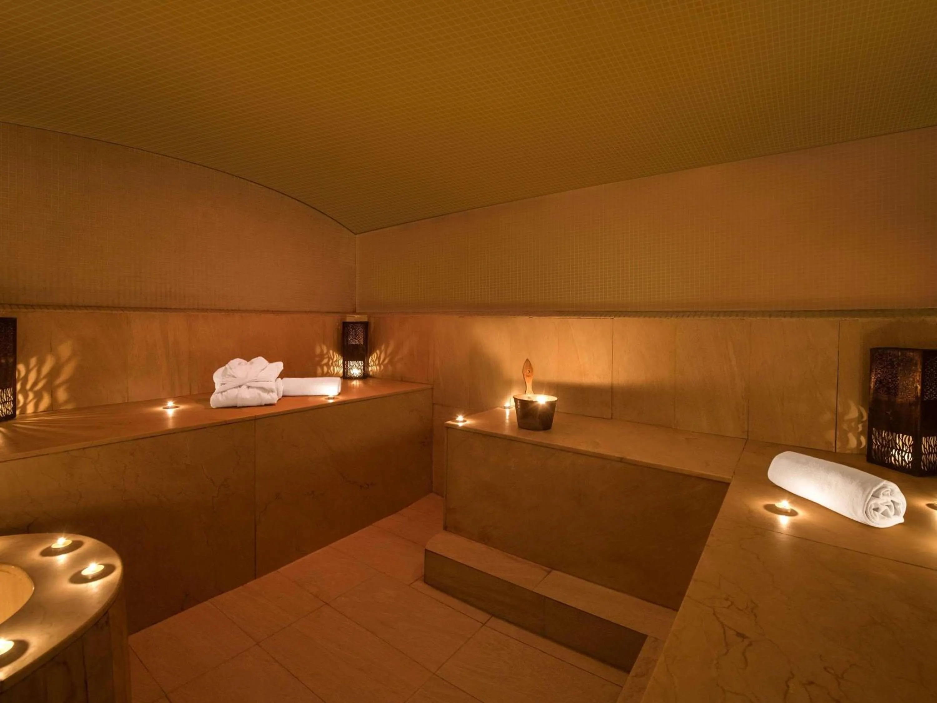 Spa and wellness centre/facilities in Mövenpick Hotel Casablanca