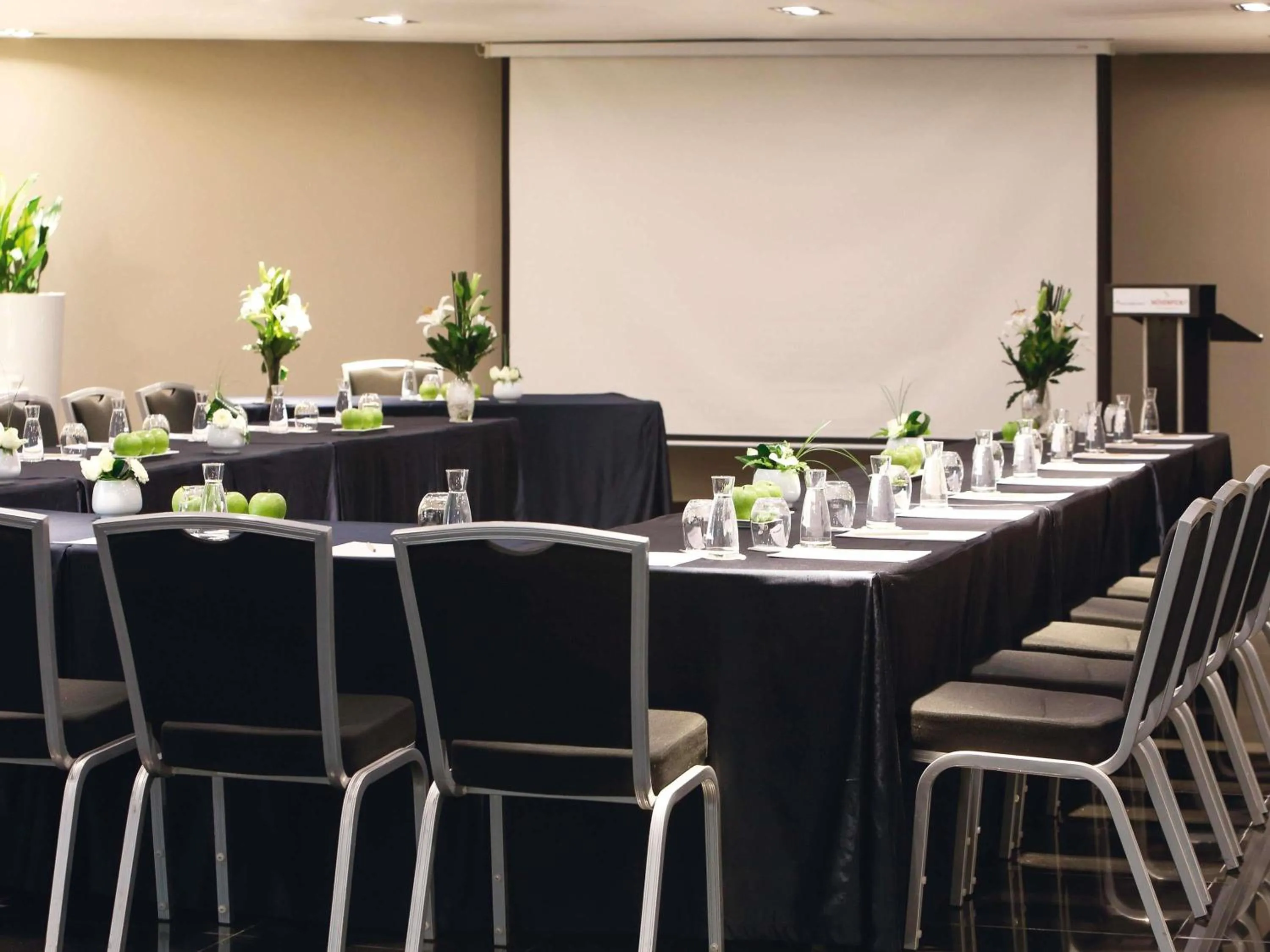Meeting/conference room in Mövenpick Hotel Casablanca