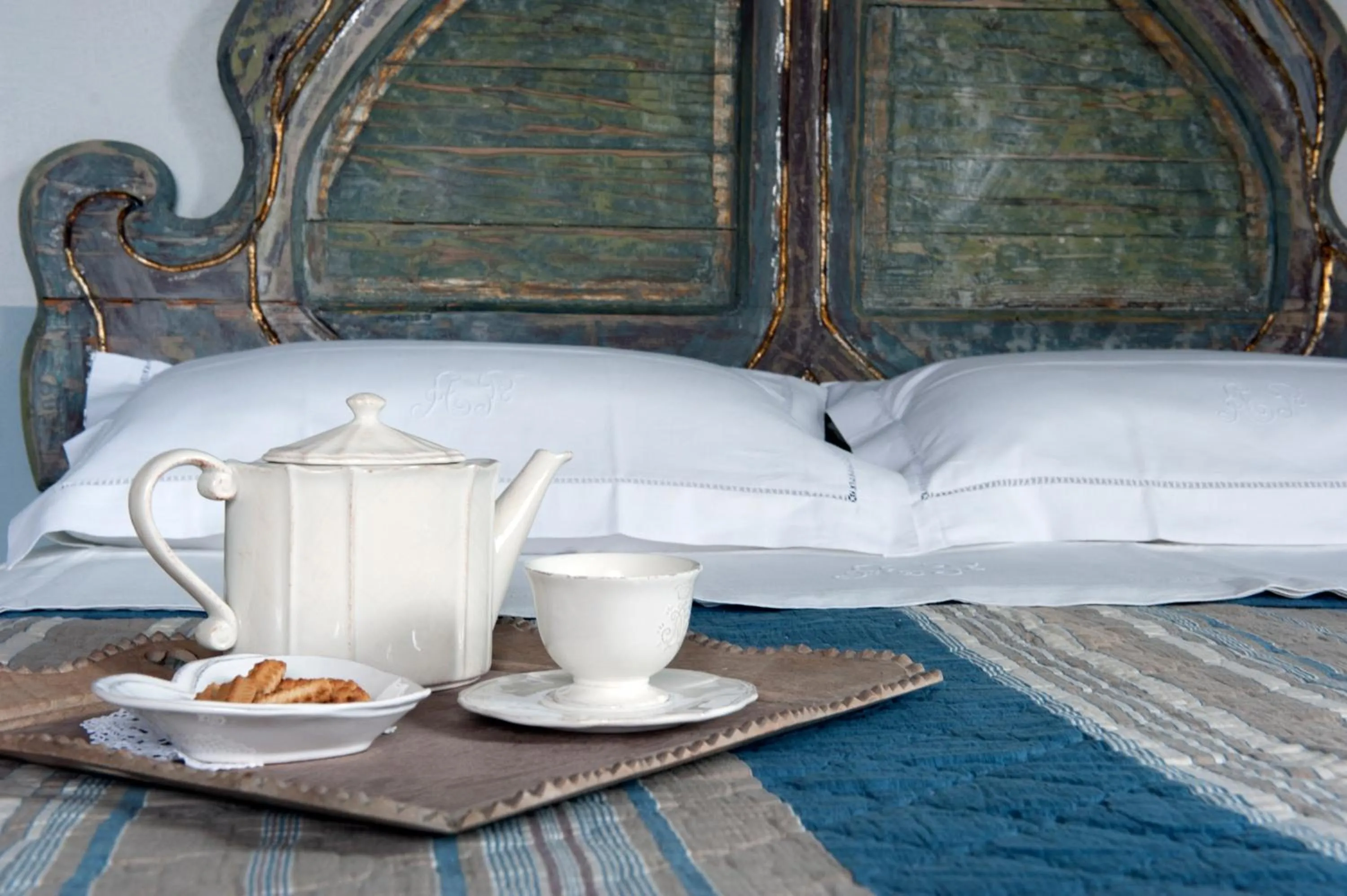 Decorative detail, Bed in La casa di Arianna
