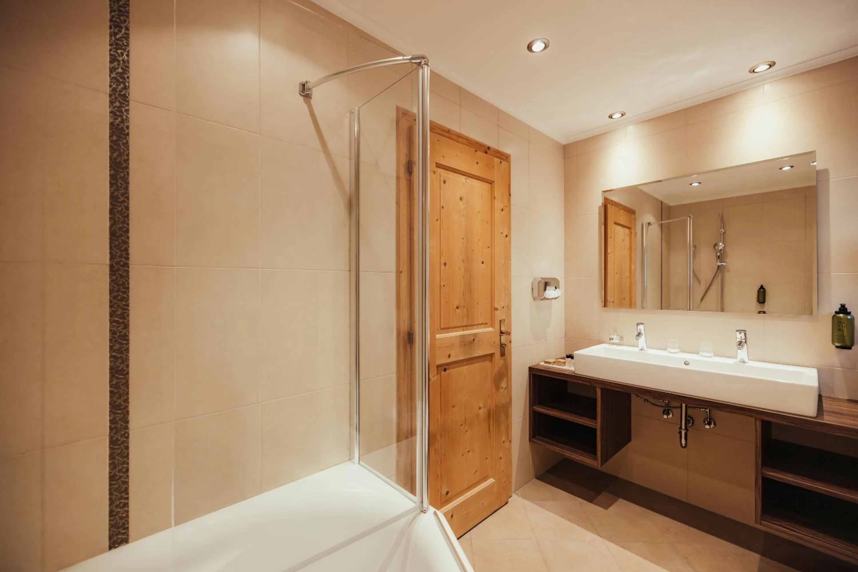 Bathroom in Hotel Grien