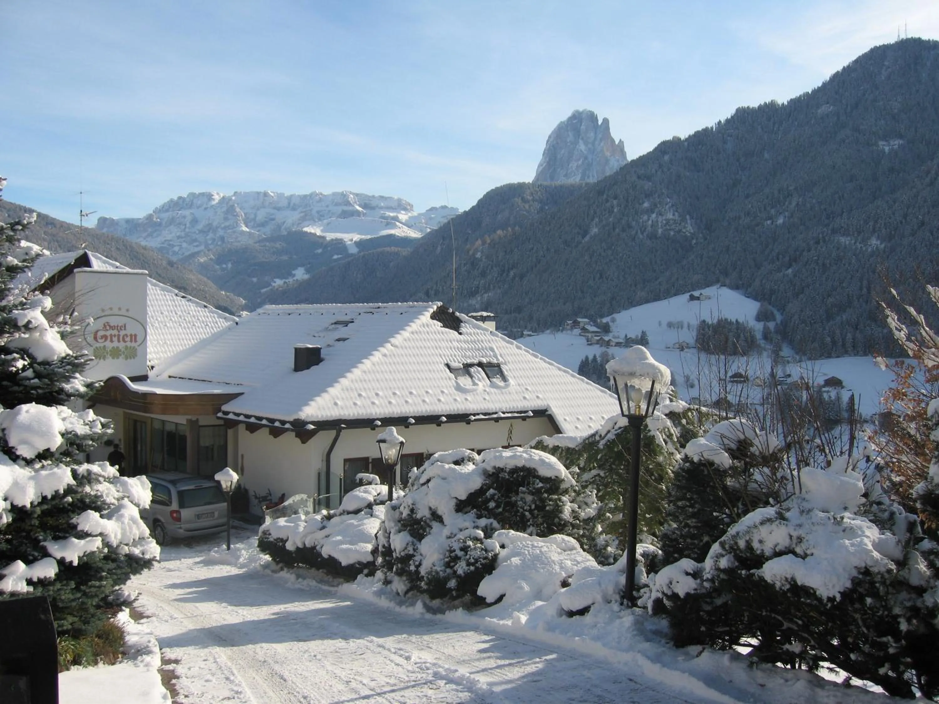 Property building in Hotel Grien