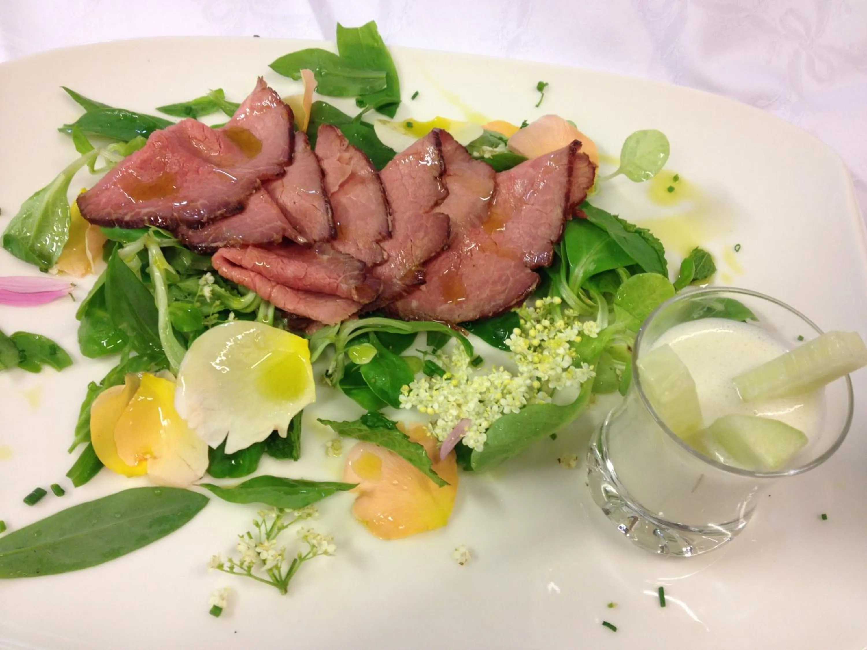 Restaurant/places to eat in Hotel Grien