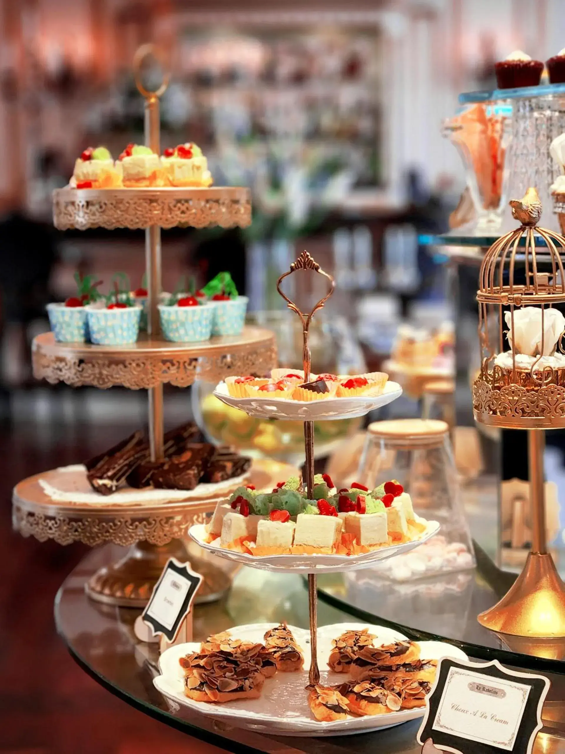 Food and drinks in Dalat Palace Heritage Hotel Food and drinks in Dalat Palace Heritage Hotel