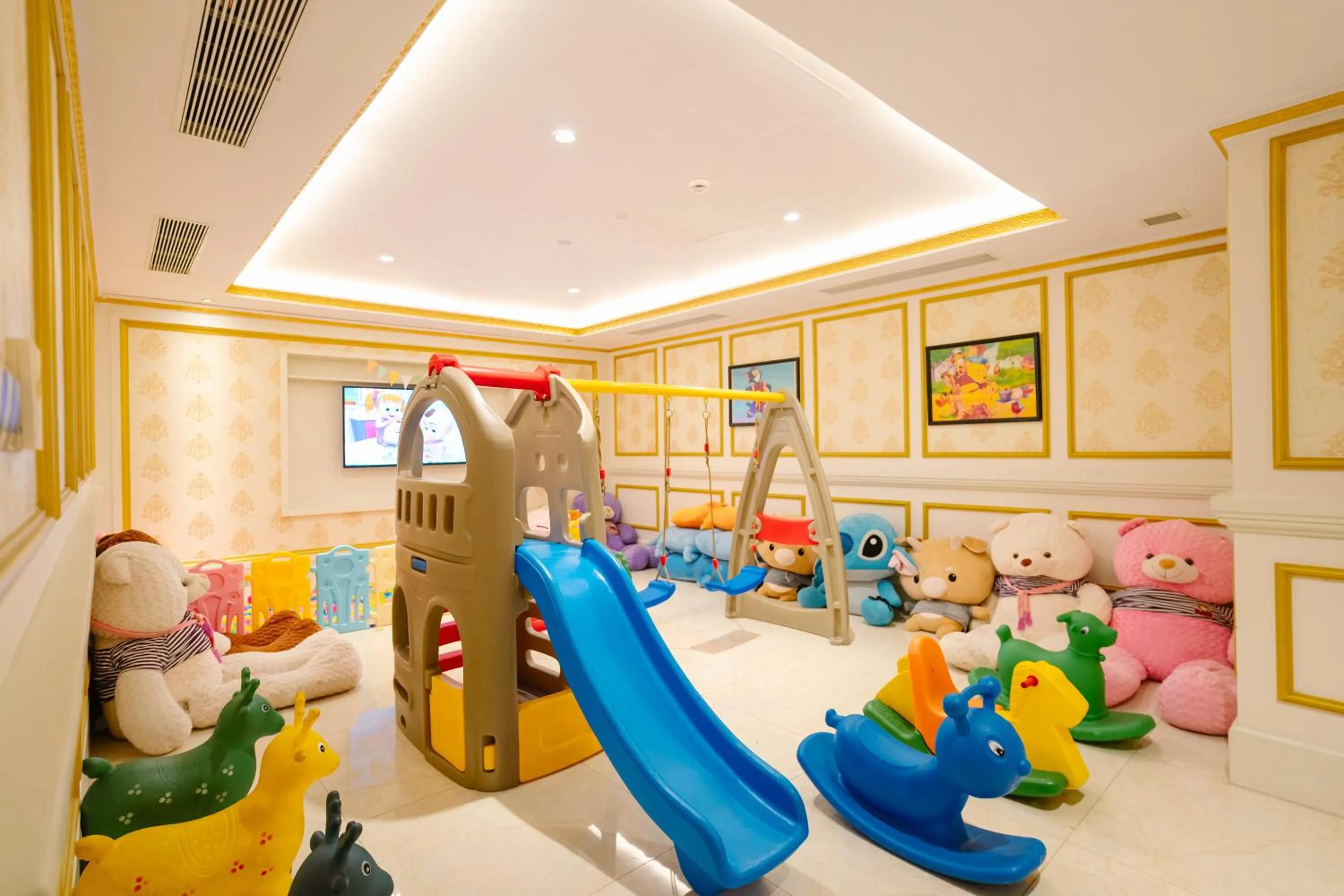 Kids's club in Dalat Palace Heritage Hotel