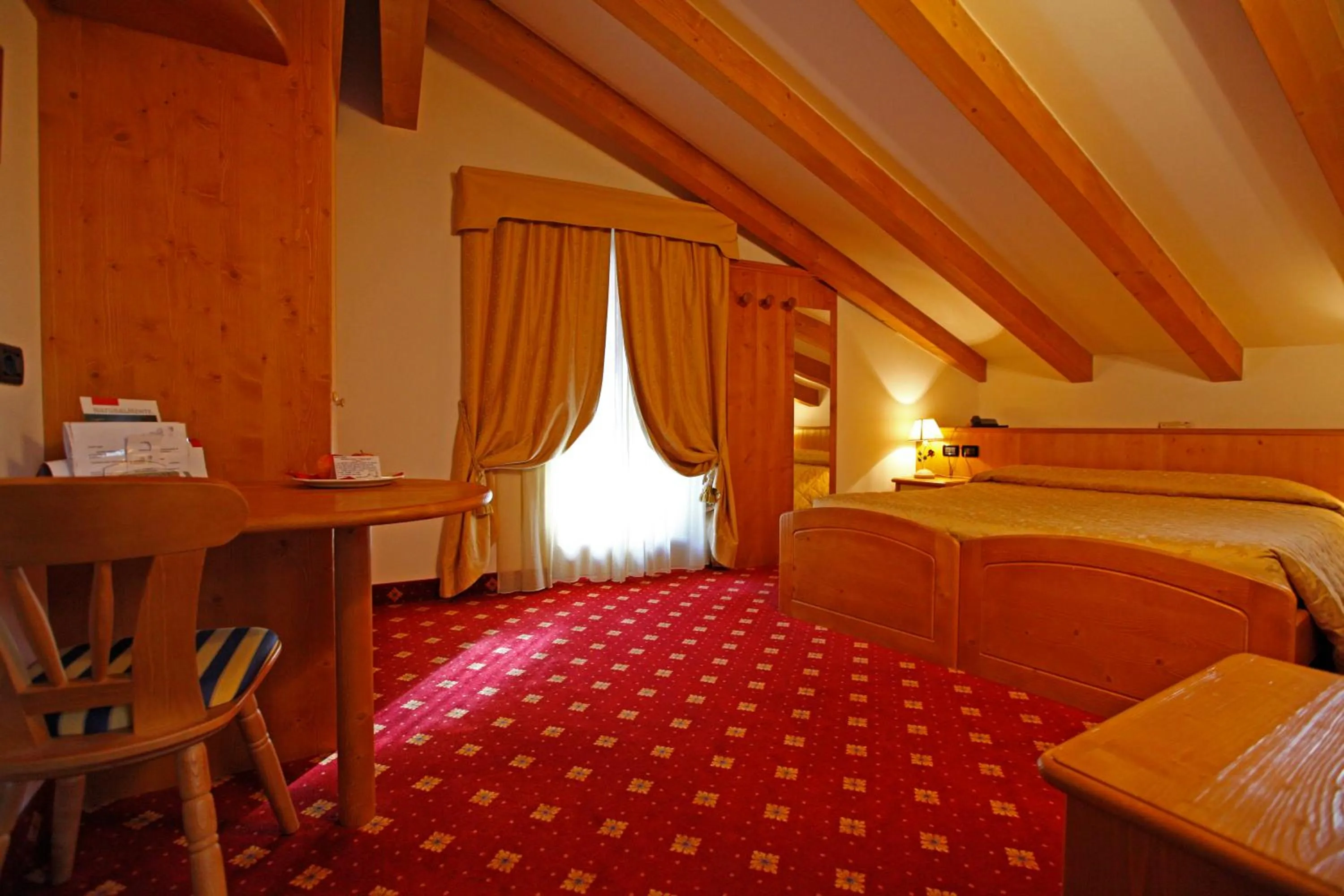 Bedroom, Bed in Hotel Il Maniero