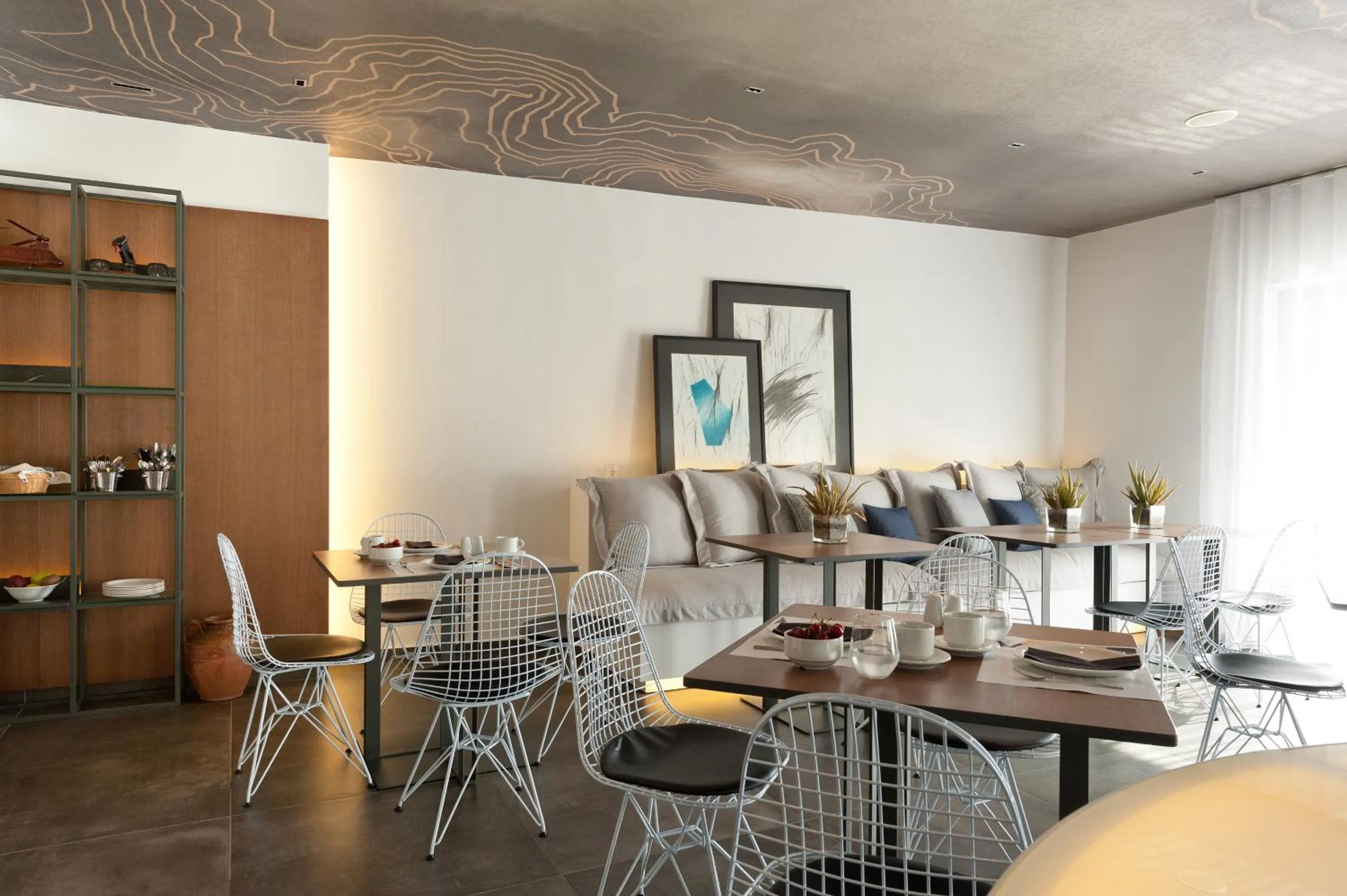 Restaurant/places to eat in Thomais Boutique Hotel