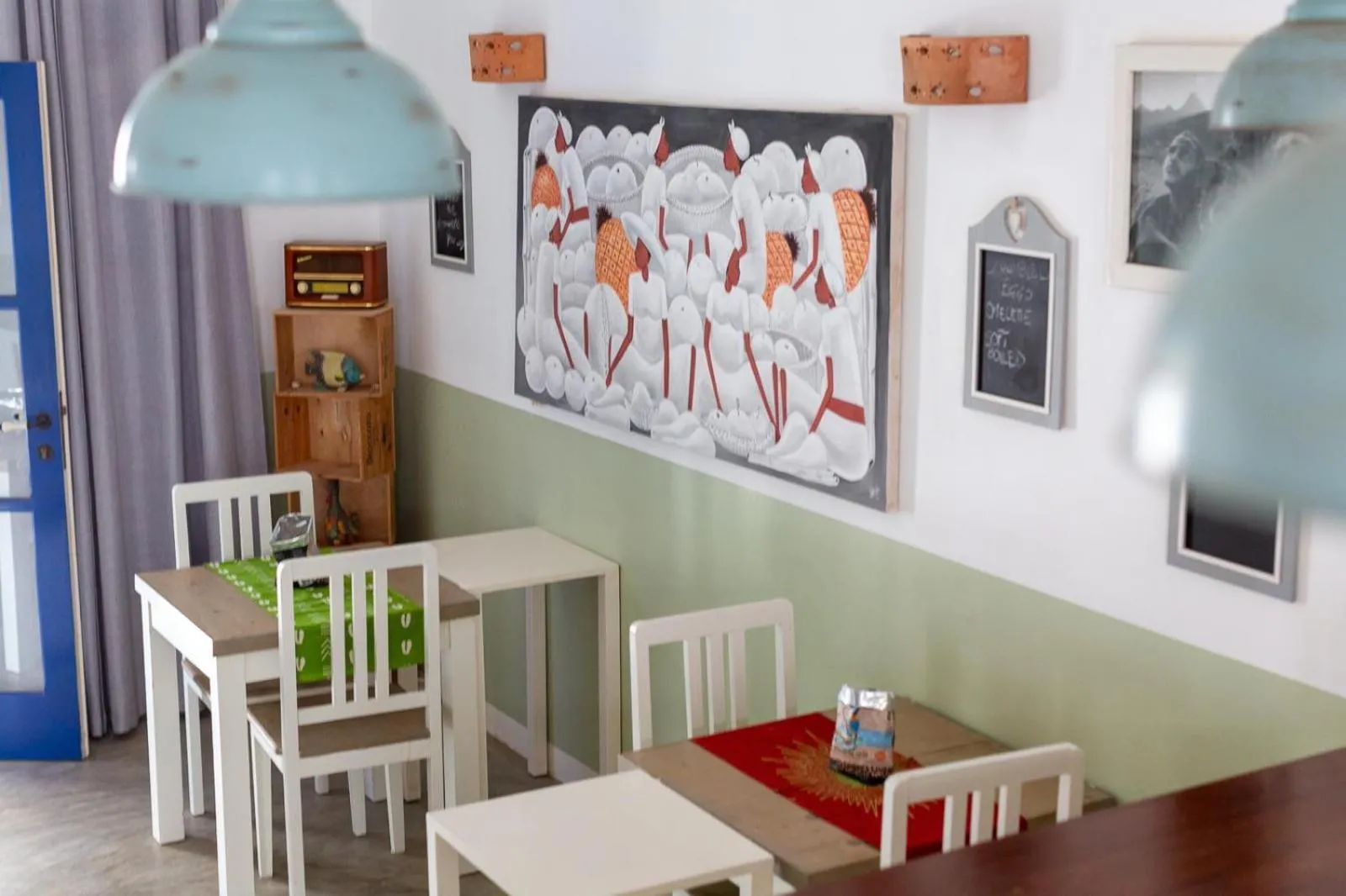 Restaurant/places to eat in Nos Kasa