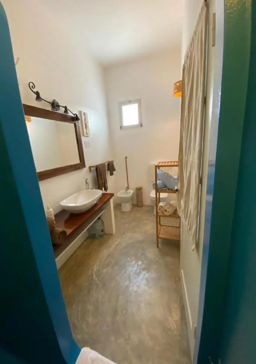 Bathroom, Bed in Nos Kasa