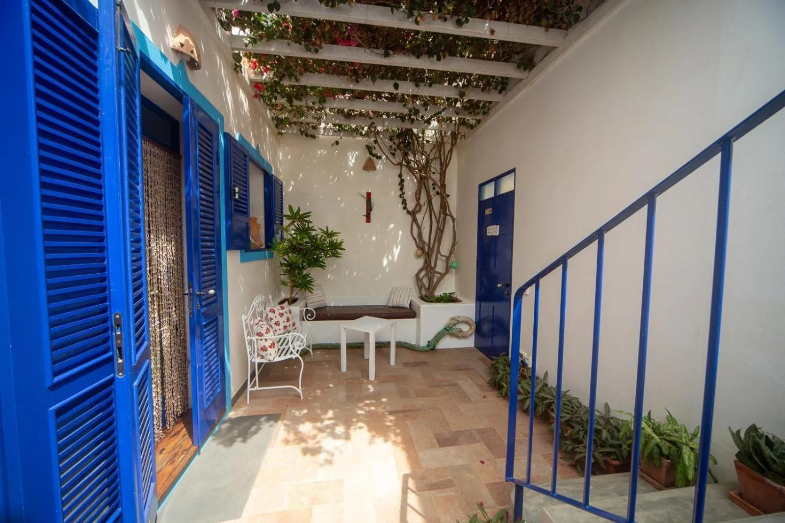 Inner courtyard view in Nos Kasa