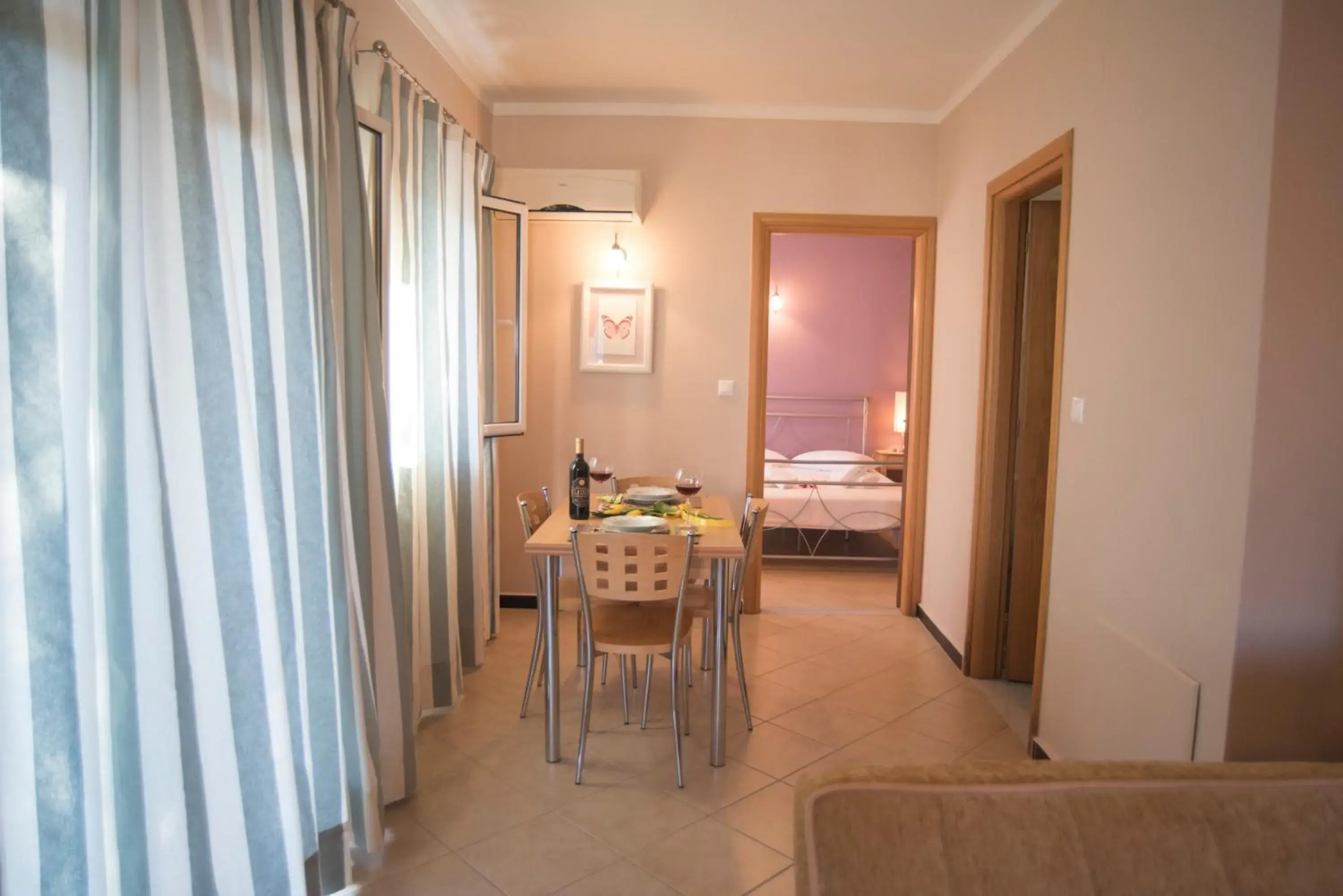 Photo of the whole room, Bed in Villa Theodora Photo of the whole room, Bed in Villa Theodora