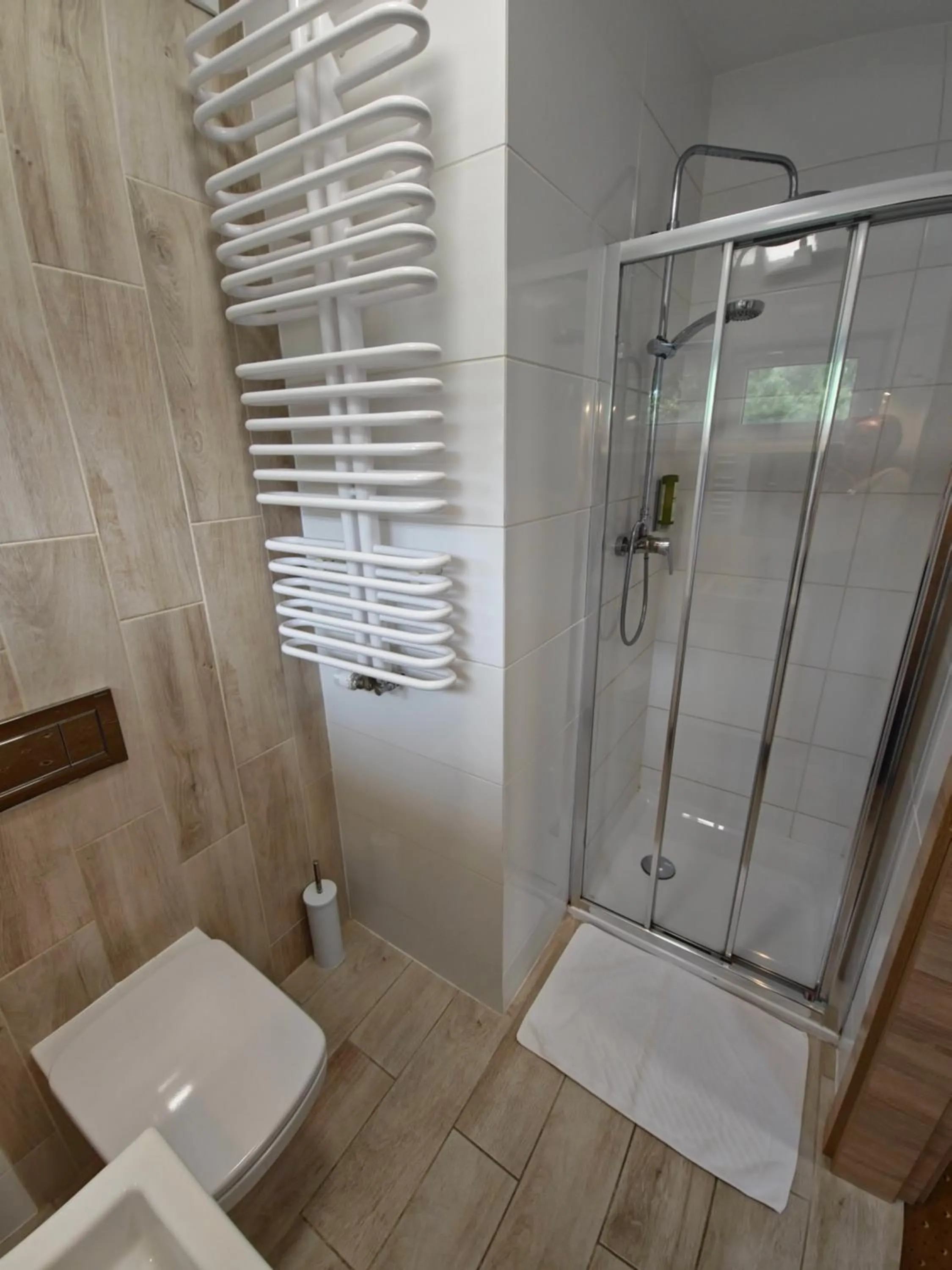 Bathroom in Hotel Avangarda