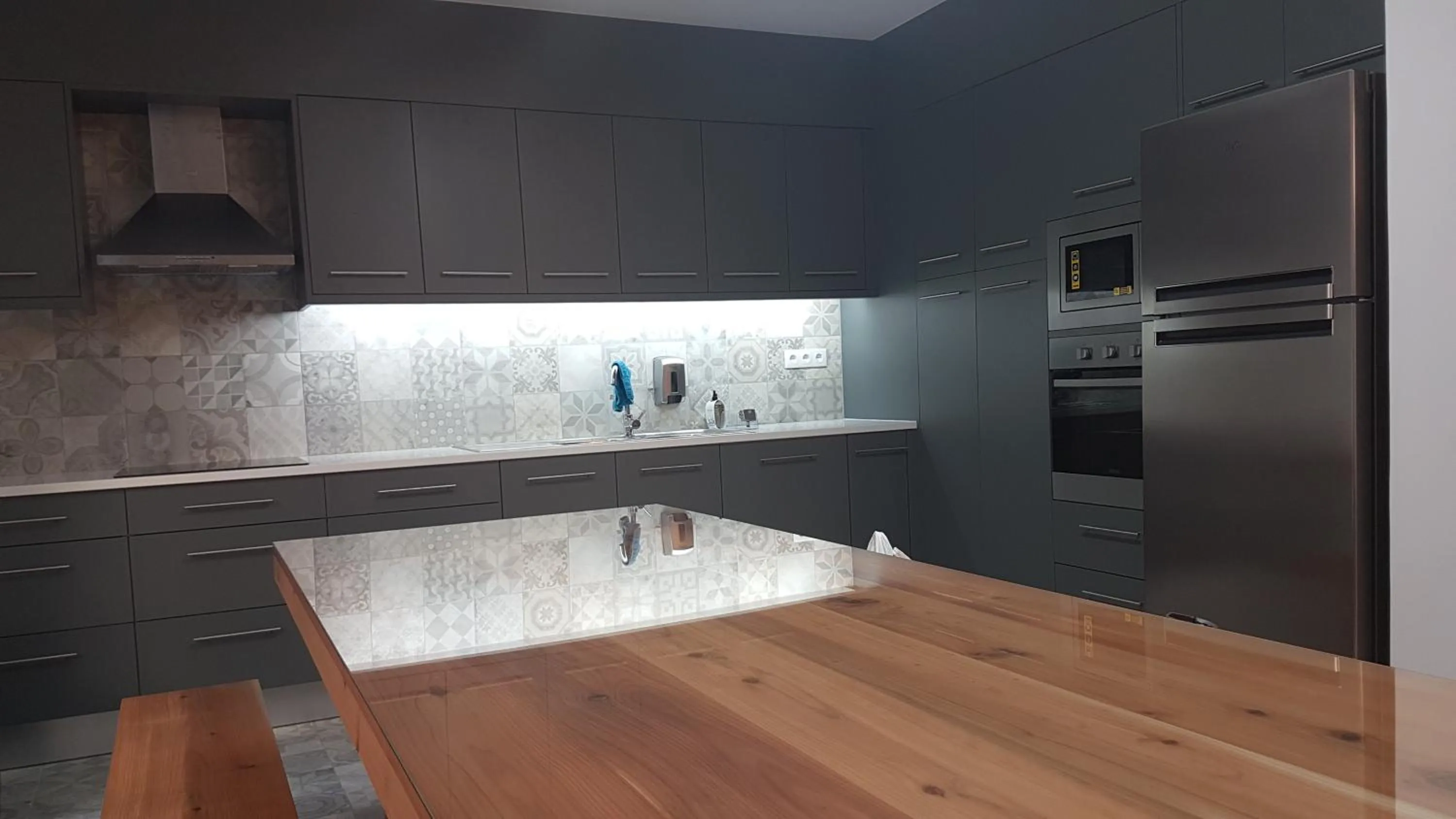 Kitchen or kitchenette in City's Hostel Ponta Delgada