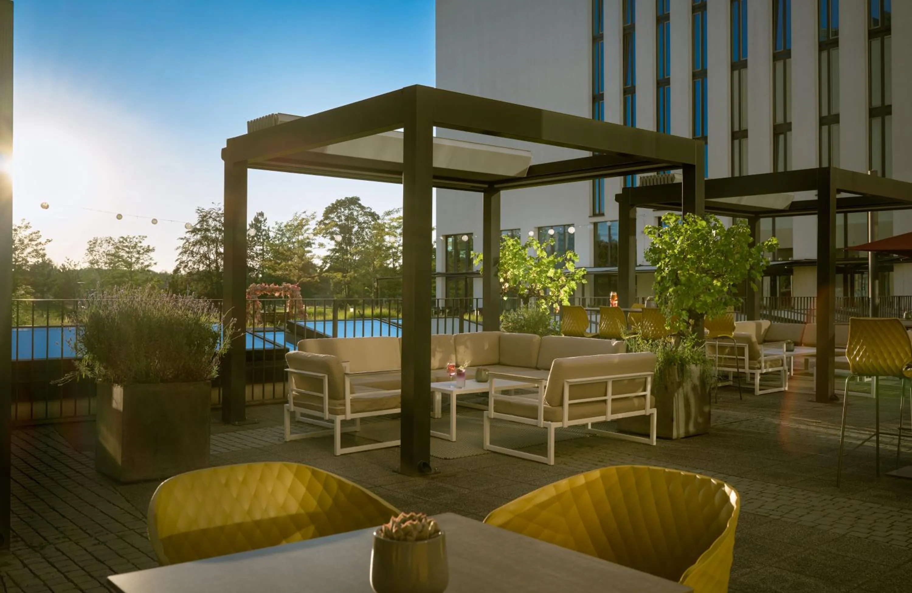 Balcony/Terrace in Leonardo Royal Hotel Munich