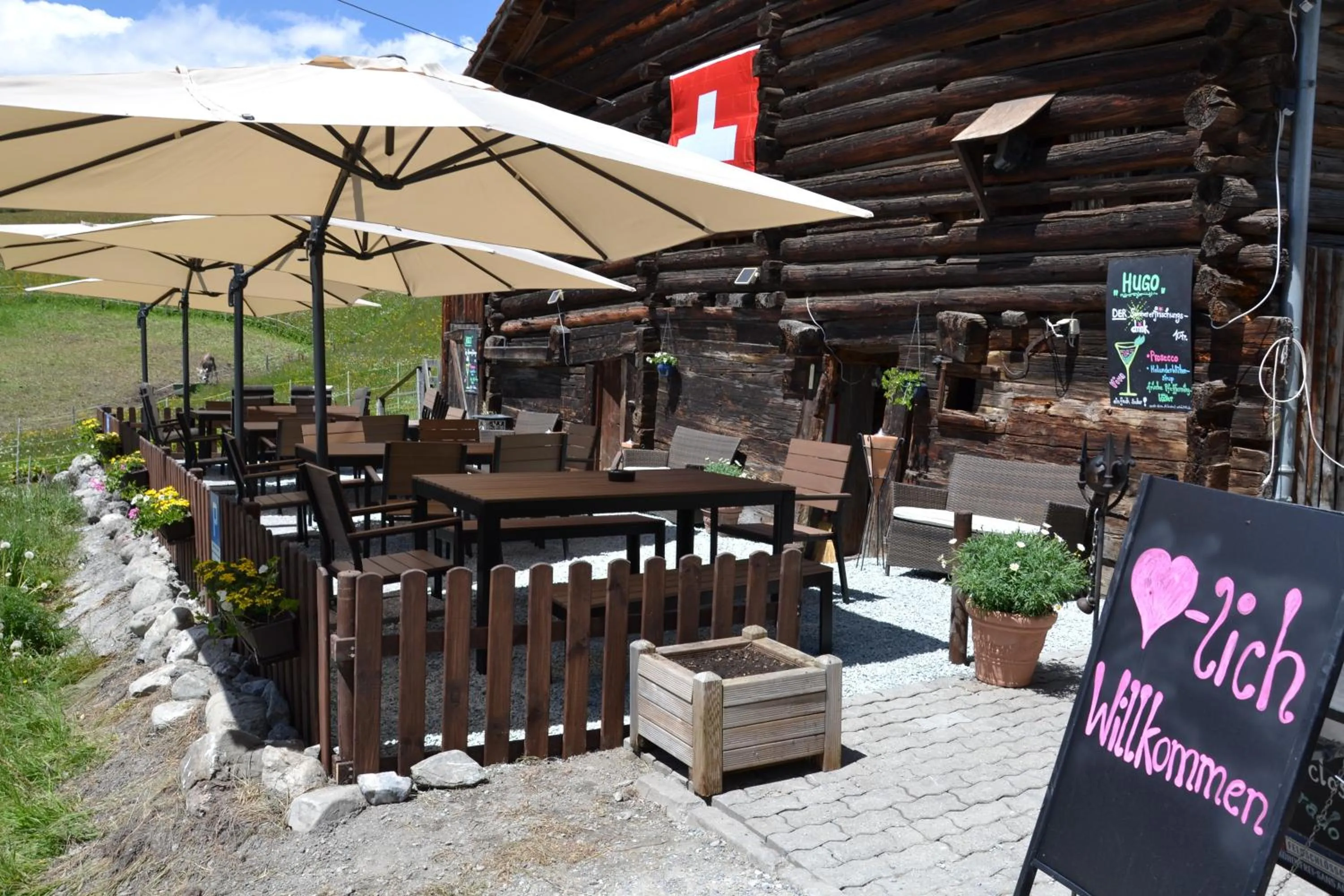 Restaurant/places to eat in Gasthaus Alpina