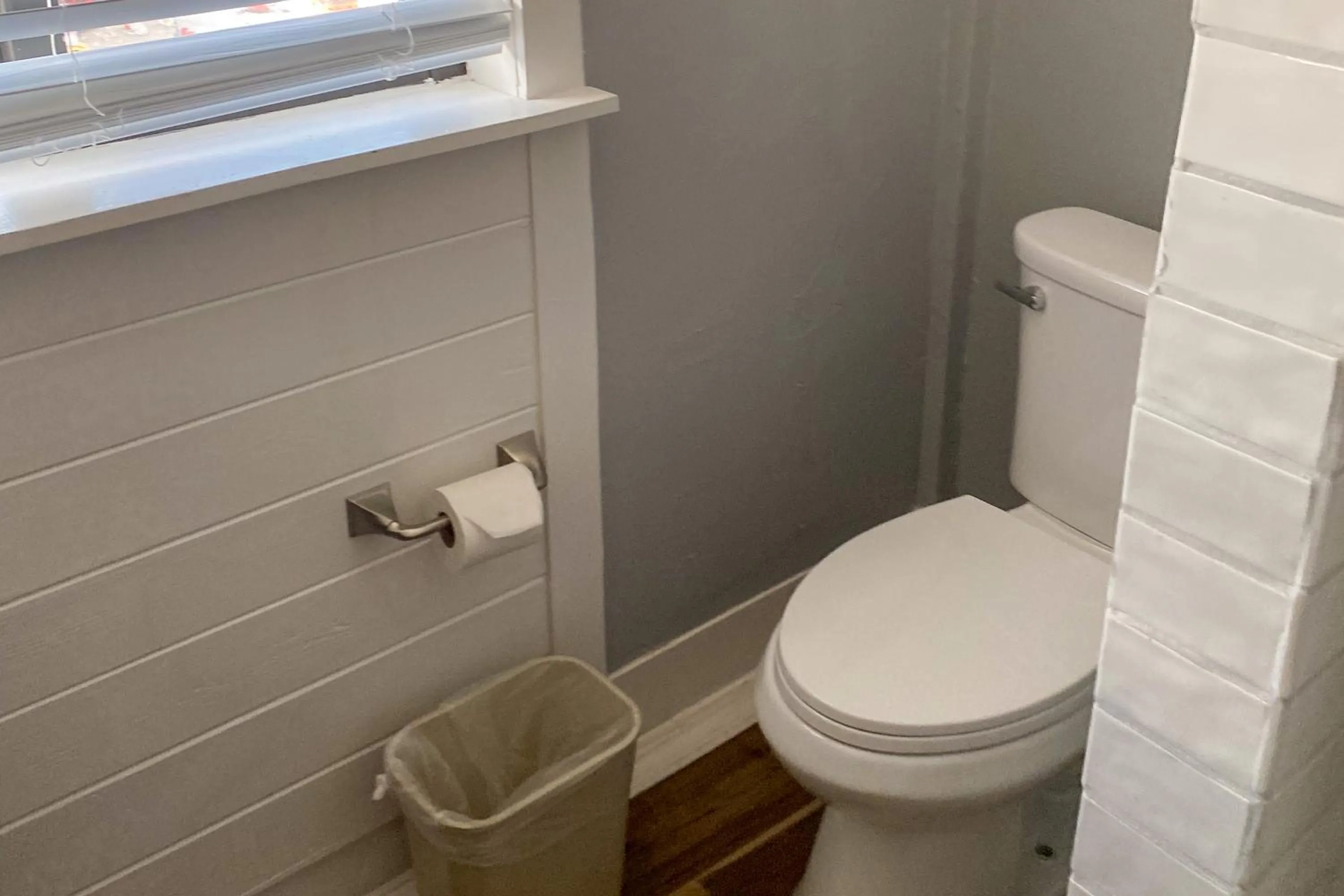 Bathroom in The Palmetto Inn