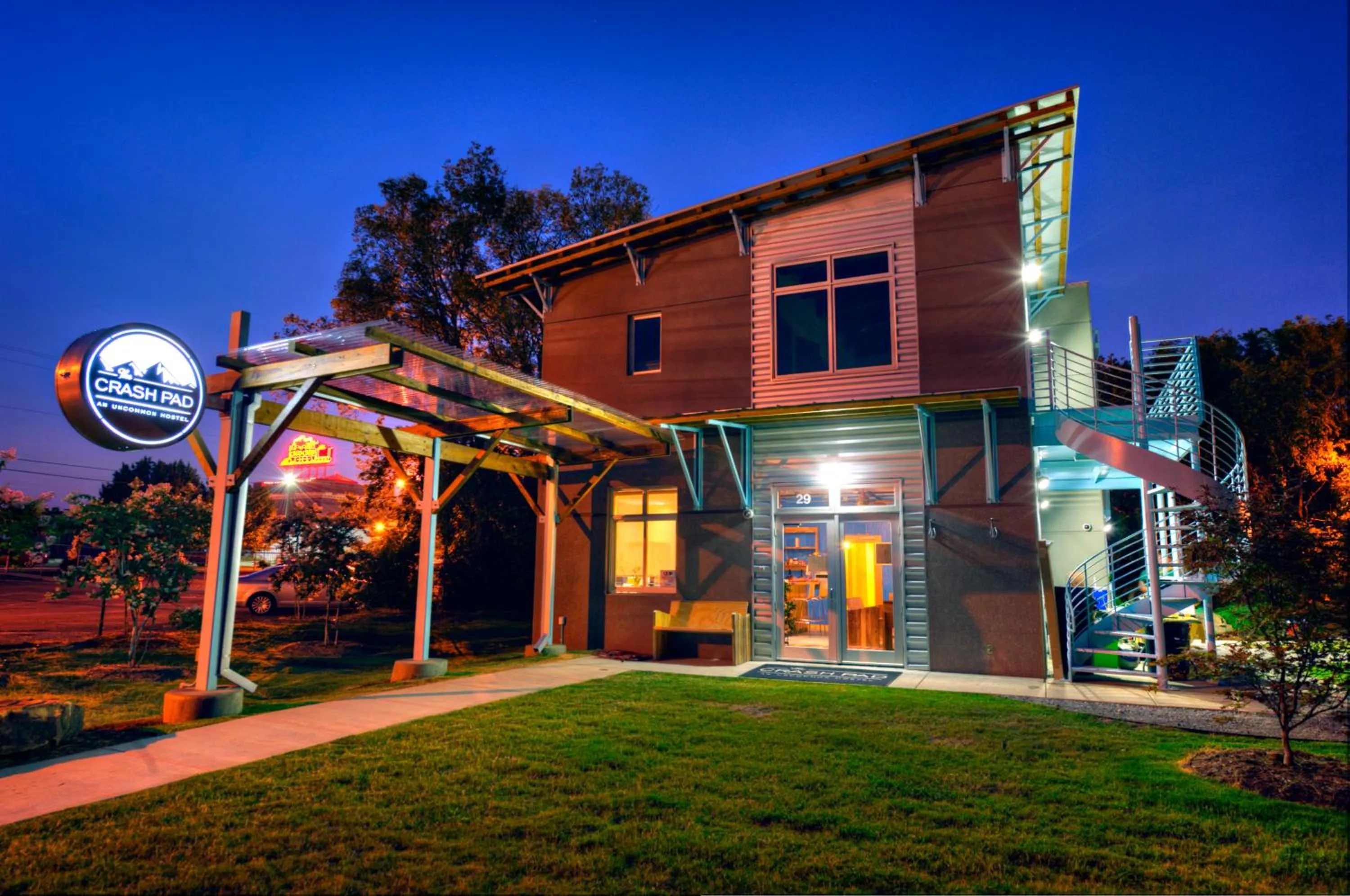 Facade/entrance in The Crash Pad: An Uncommon Hostel