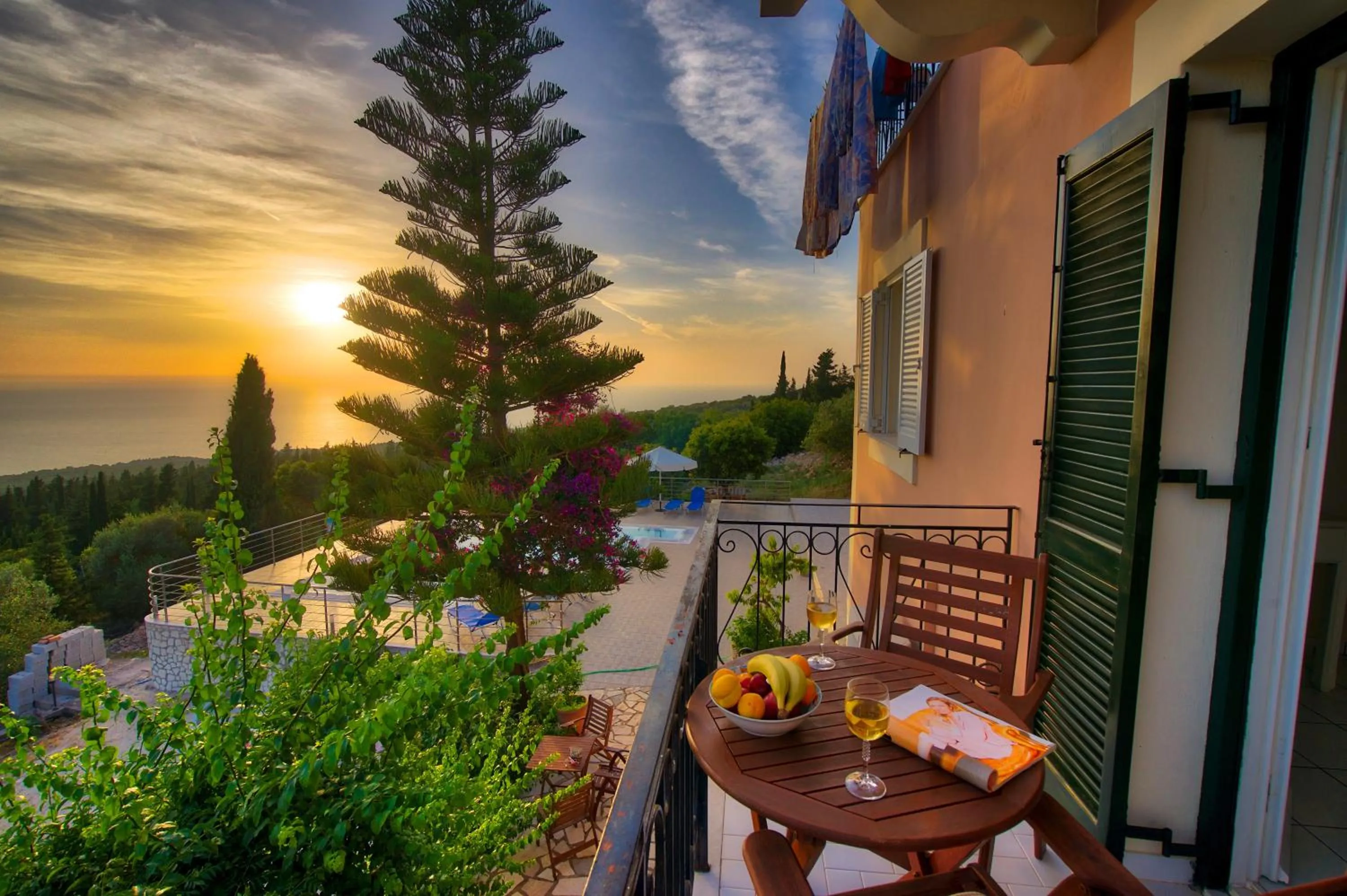 Balcony/Terrace in Panoramic Sunset