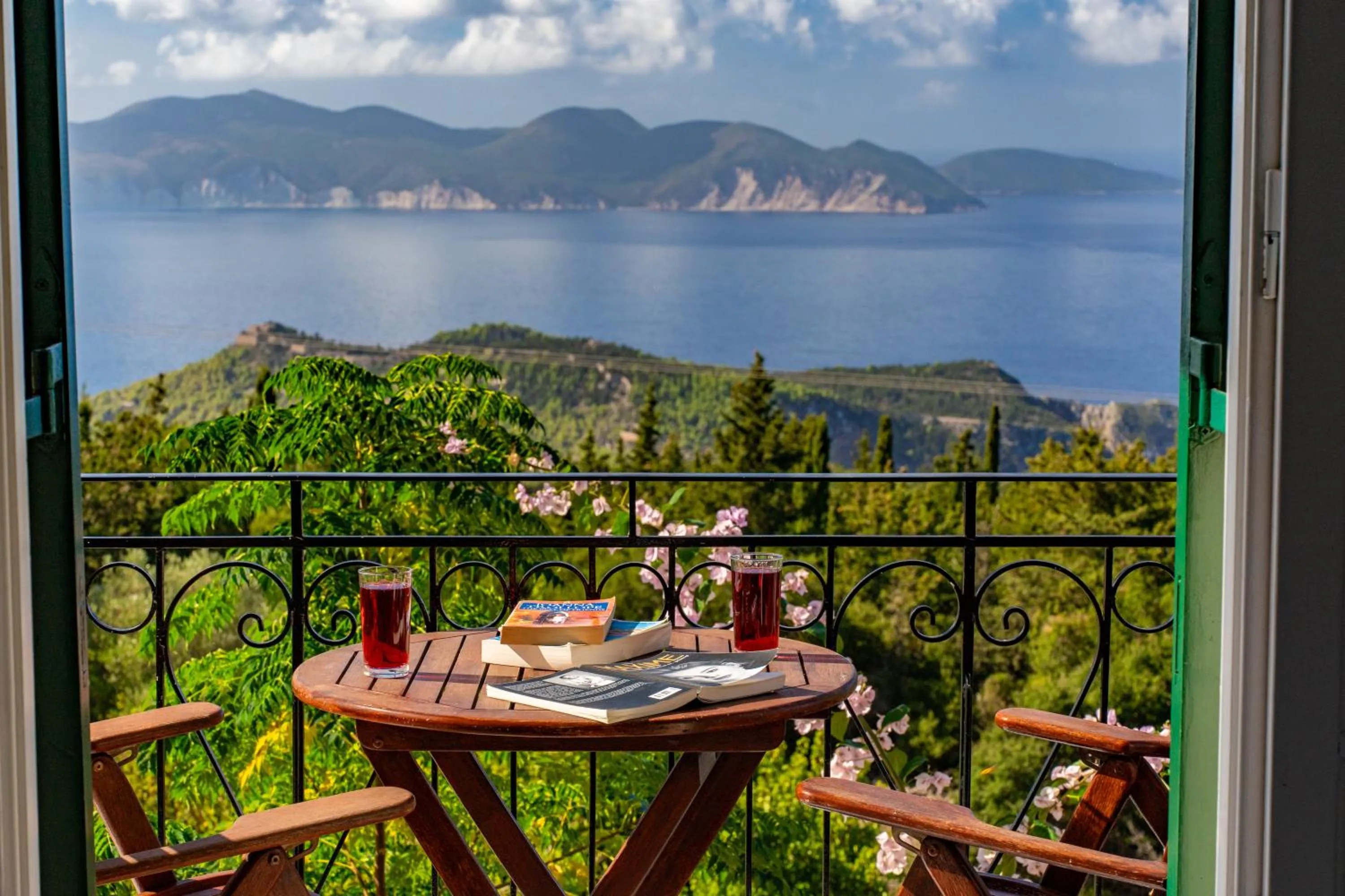 Balcony/Terrace in Panoramic Sunset