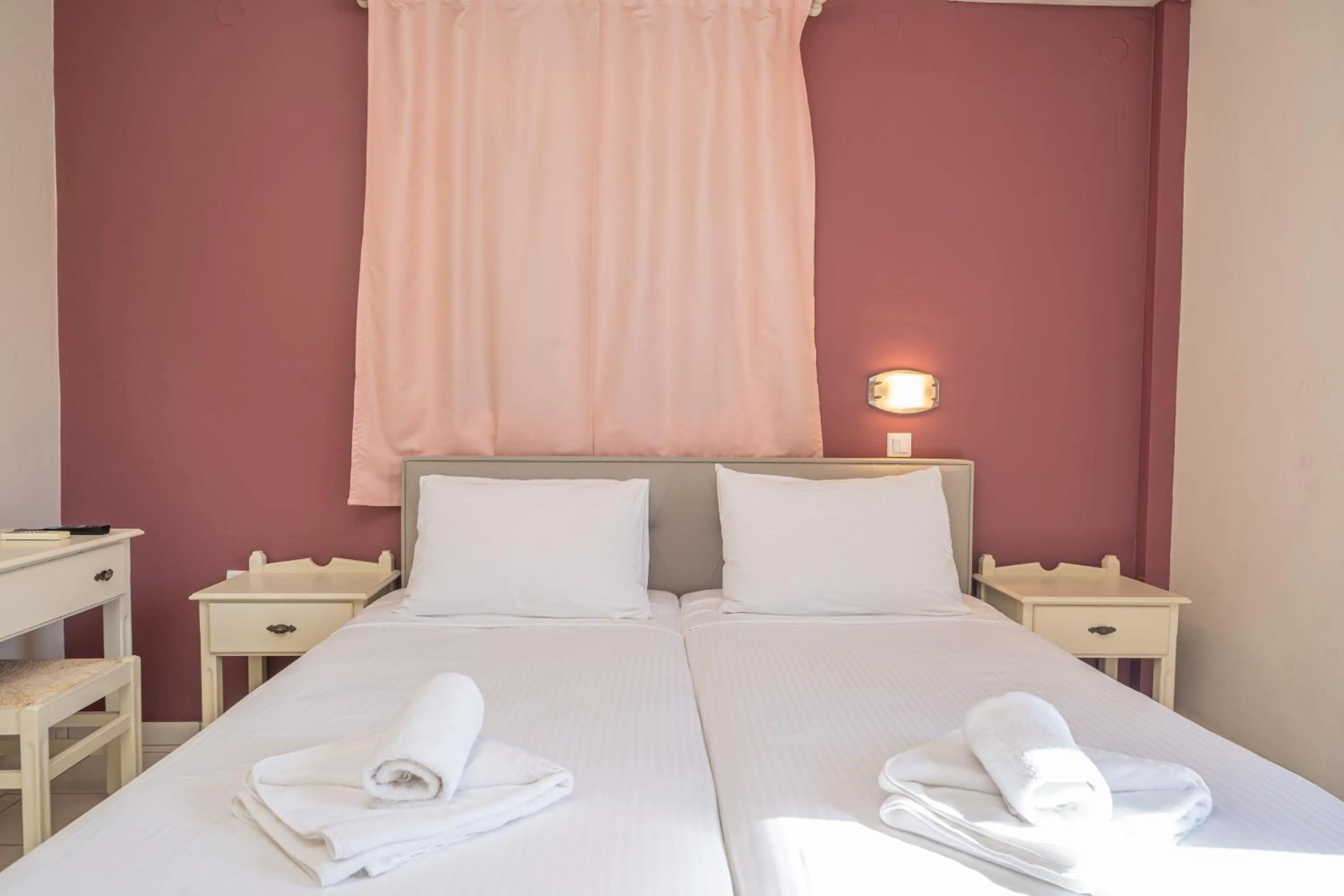 Bedroom in Panoramic Sunset