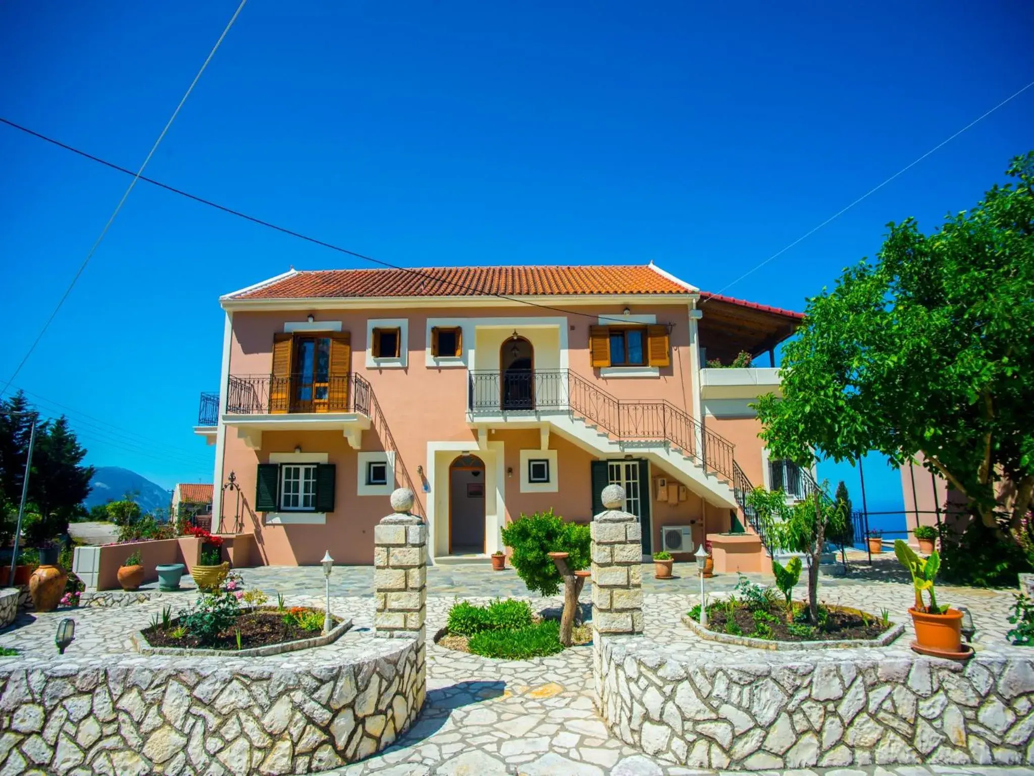 Facade/entrance in Panoramic Sunset Facade/entrance in Panoramic Sunset