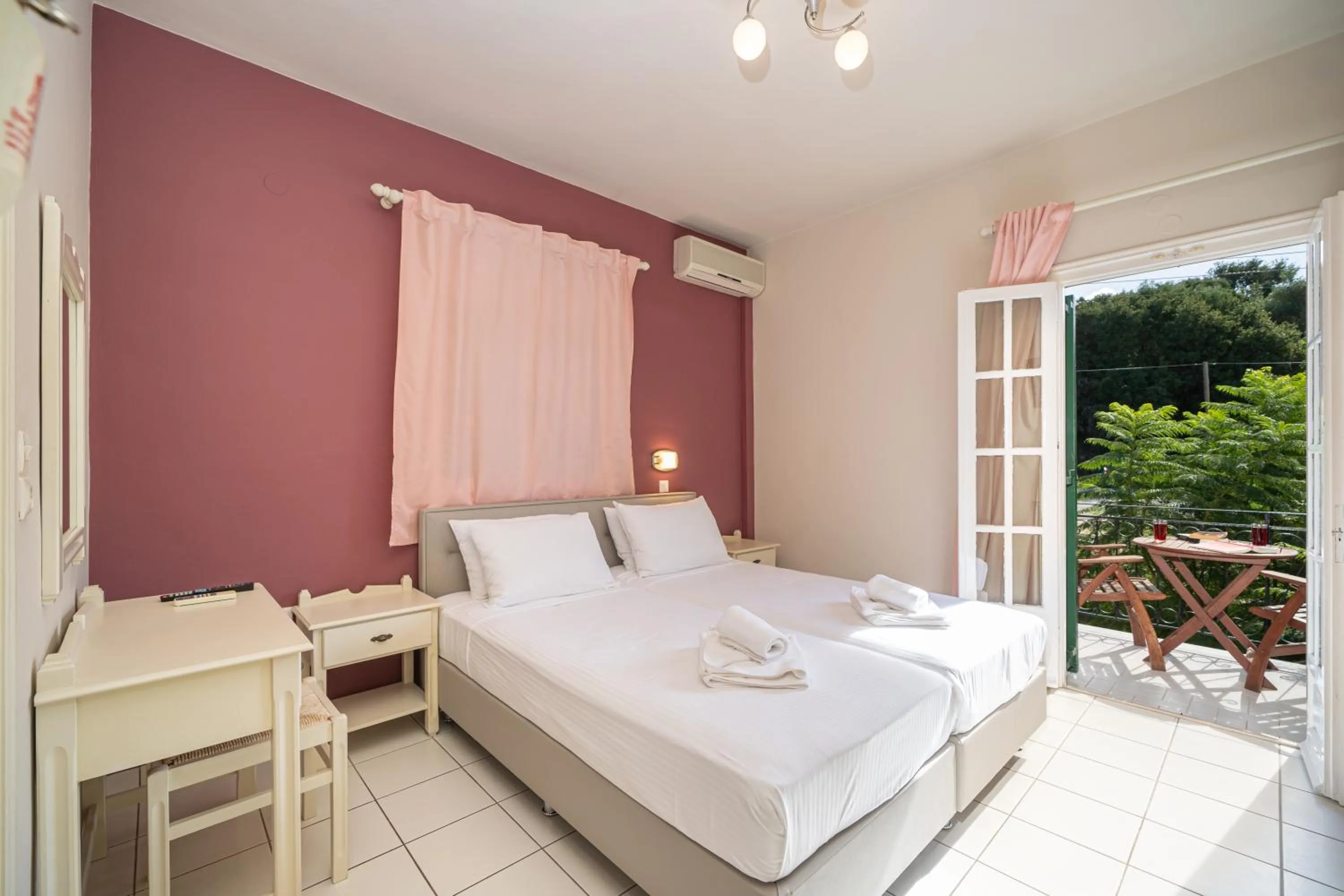 Bedroom in Panoramic Sunset