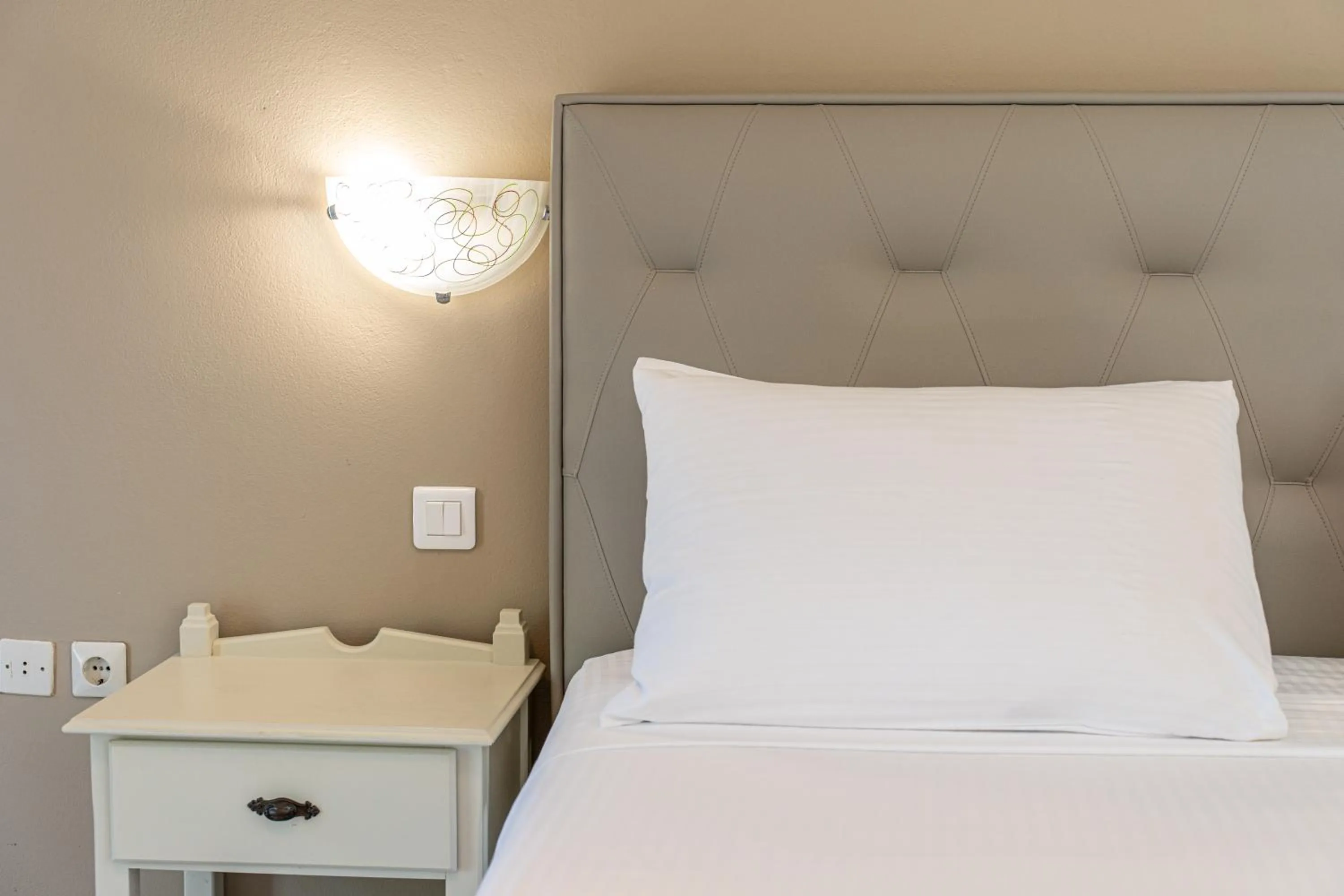 Bed in Panoramic Sunset