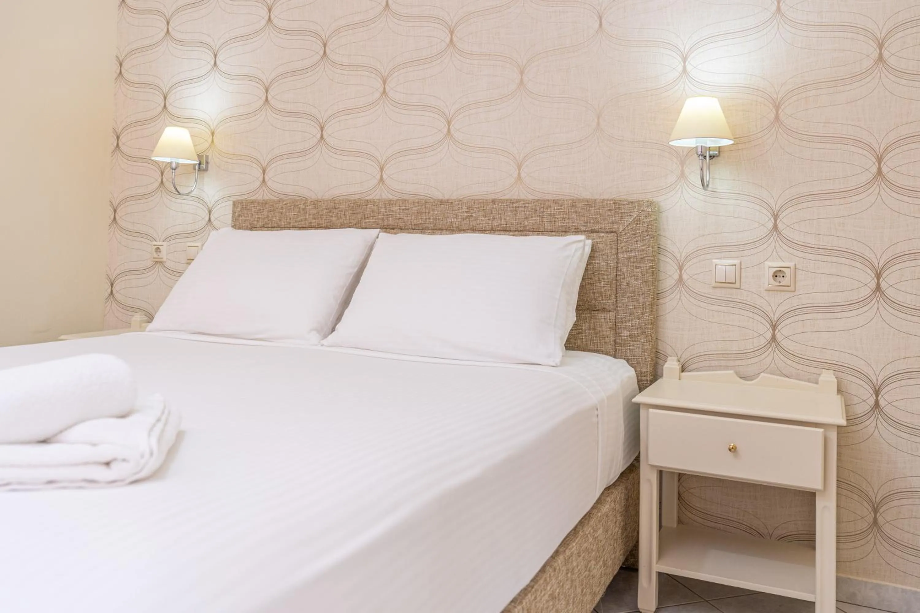 Bed in Panoramic Sunset