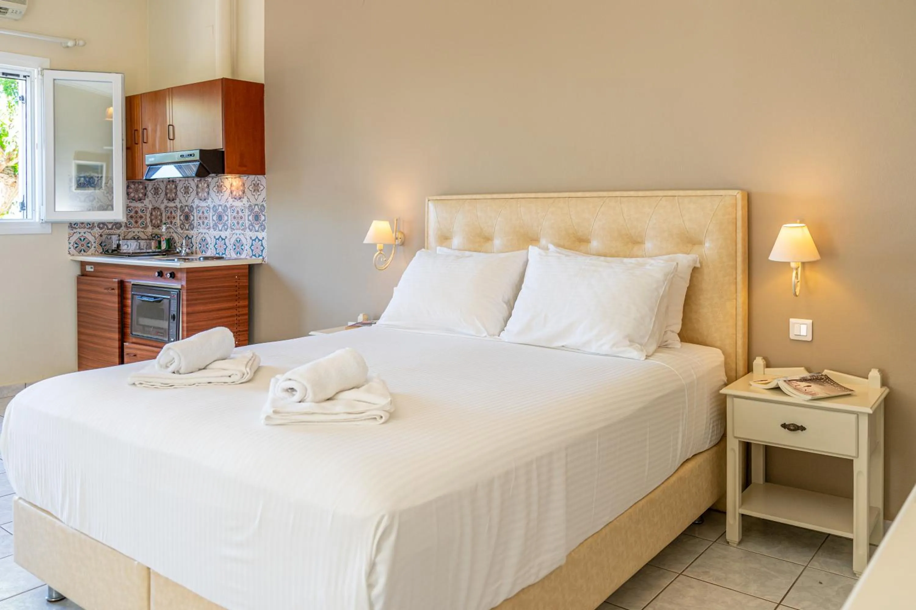 Bedroom in Panoramic Sunset