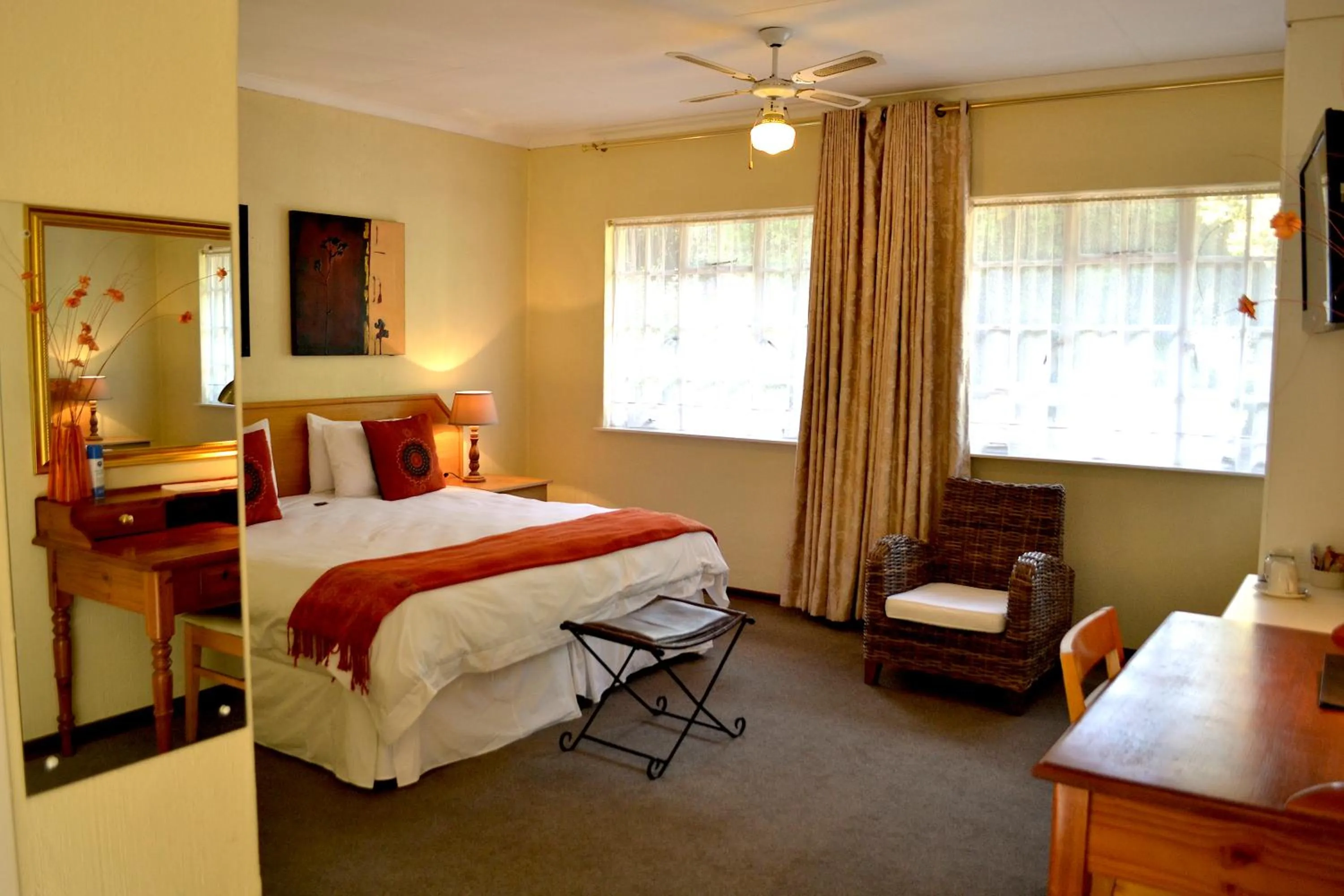 Photo of the whole room, Bed in The Bedford View Guest House