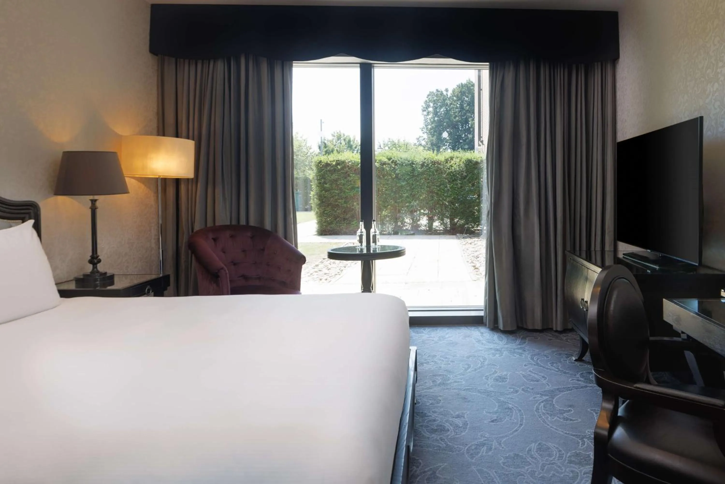 Bed in Hilton London Syon Park