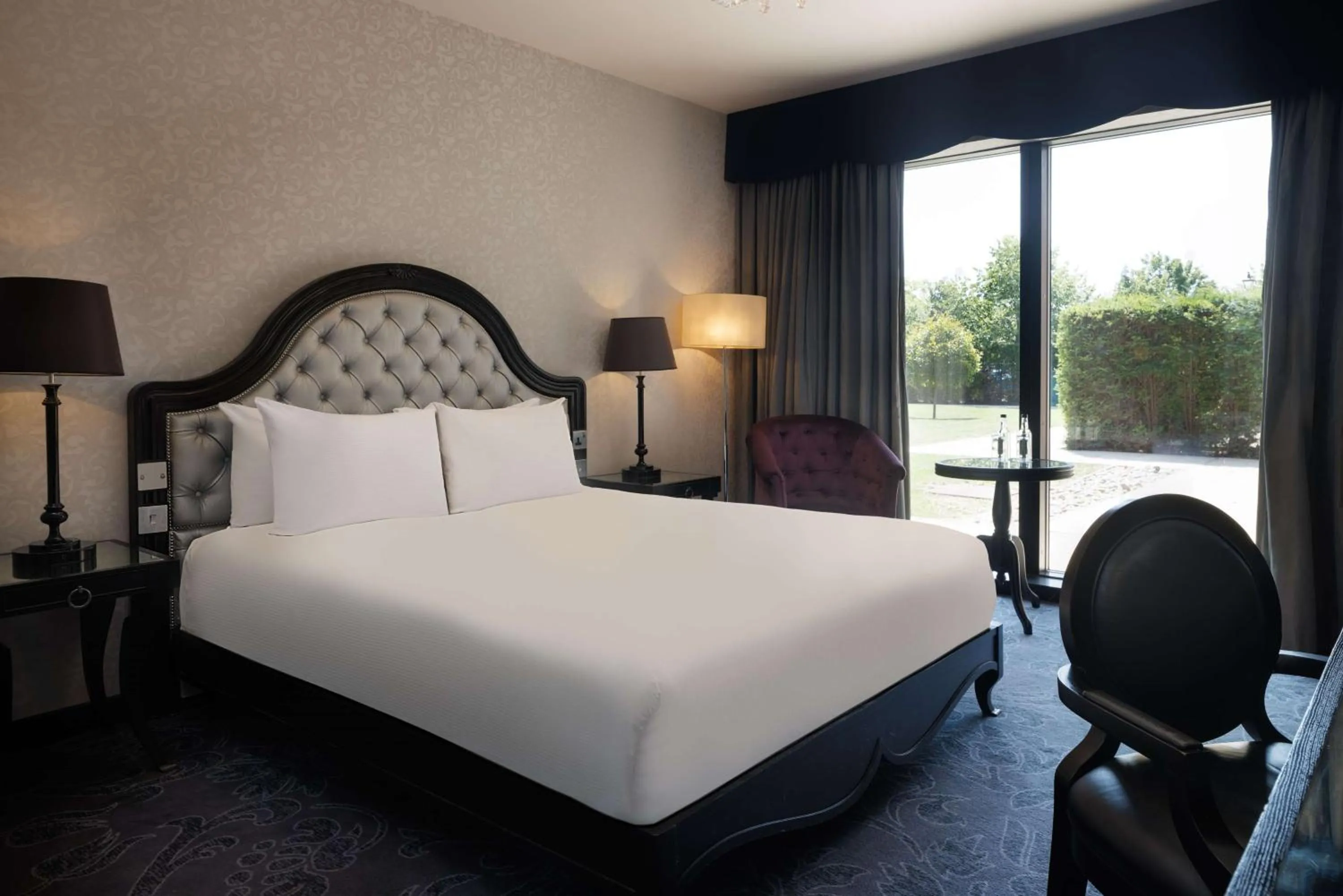 Bed in Hilton London Syon Park