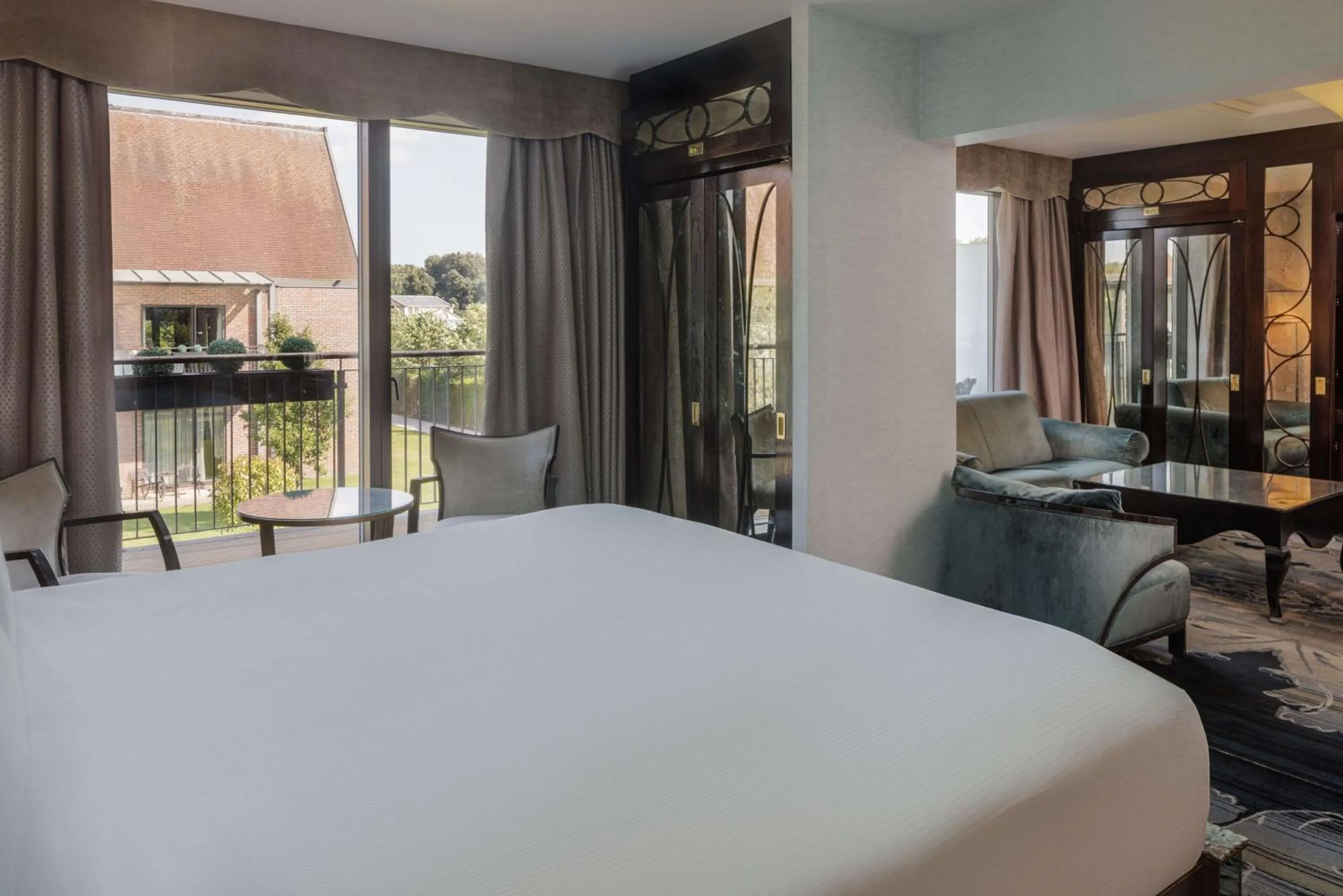 Bedroom, Bed in Hilton London Syon Park