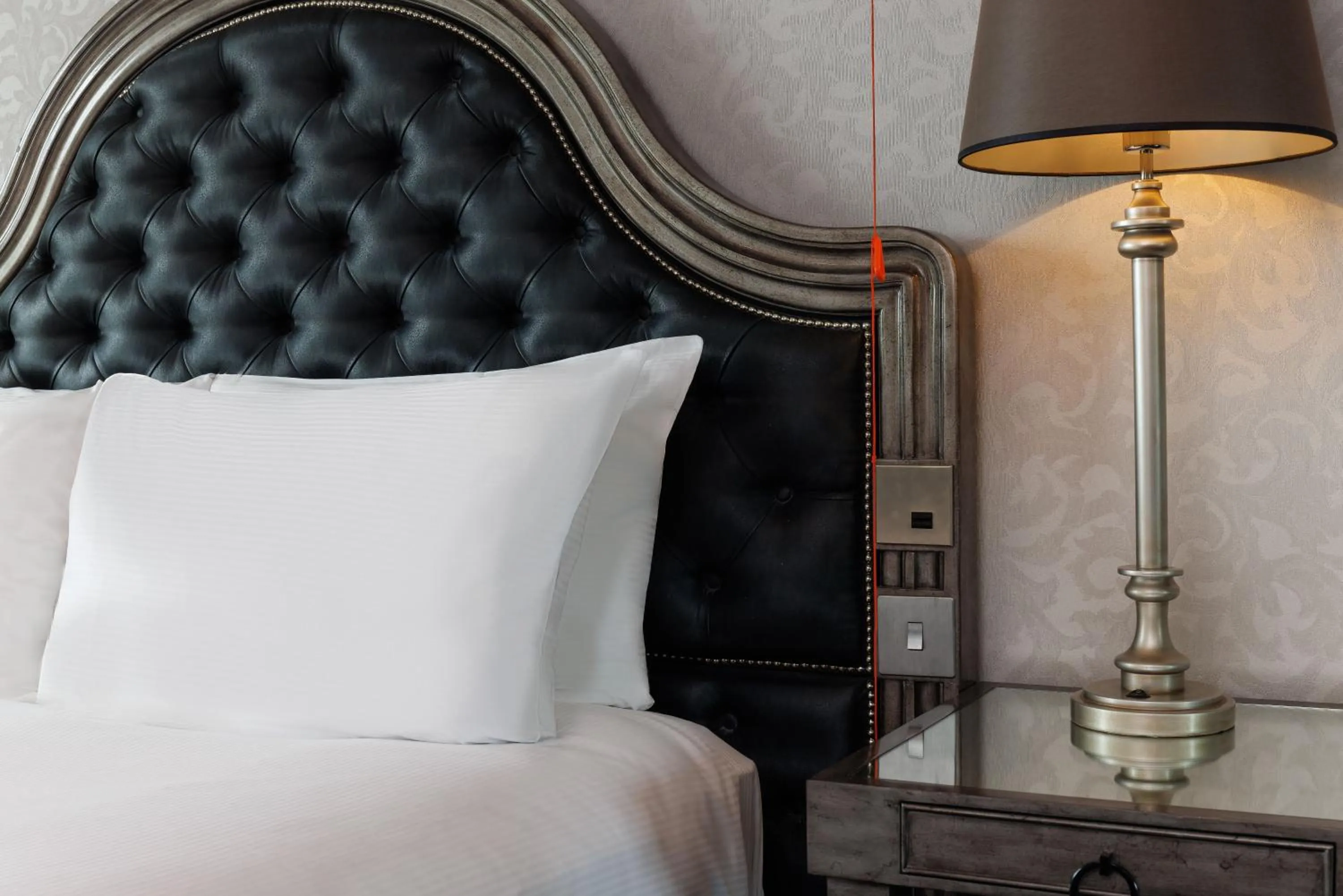 Bedroom, Bed in Hilton London Syon Park