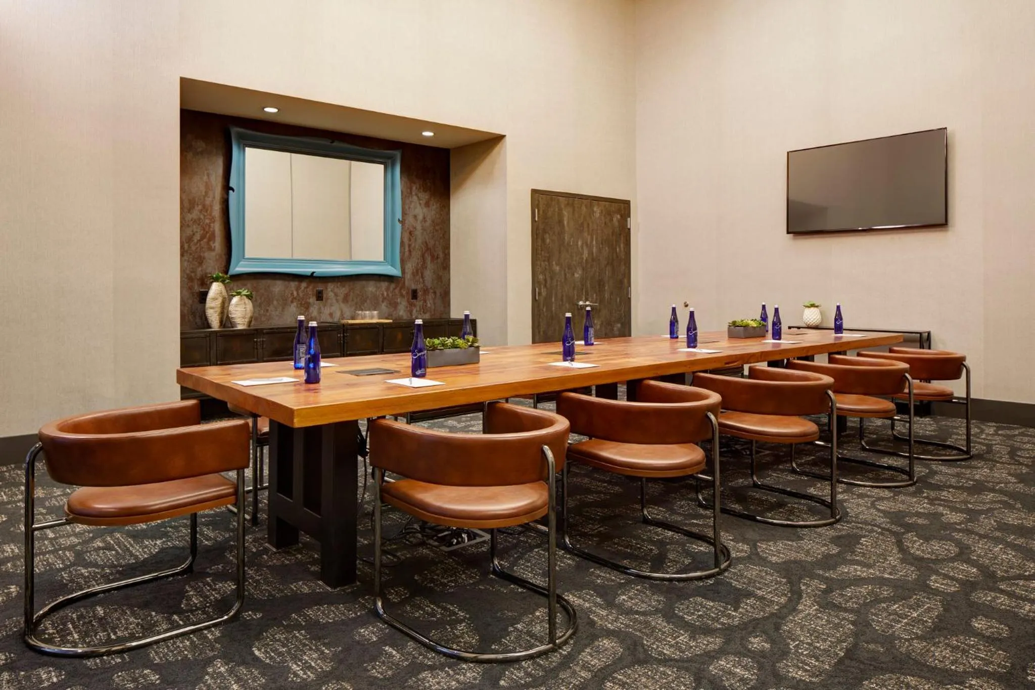 Meeting/conference room in Archer Hotel Florham Park