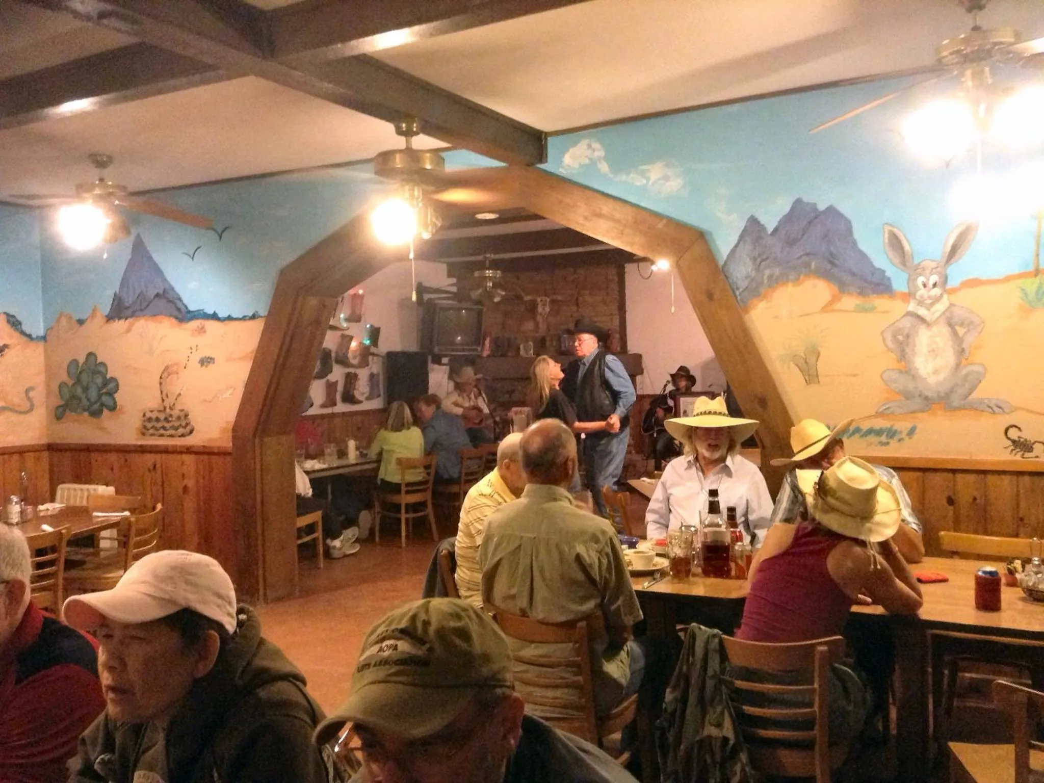 Restaurant/places to eat in Terlingua Ranch Lodge