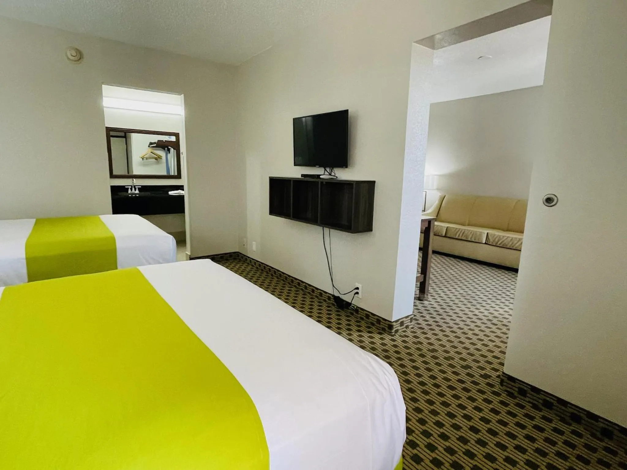 Bed in Days Inn by Wyndham Irving Grapevine DFW Airport North