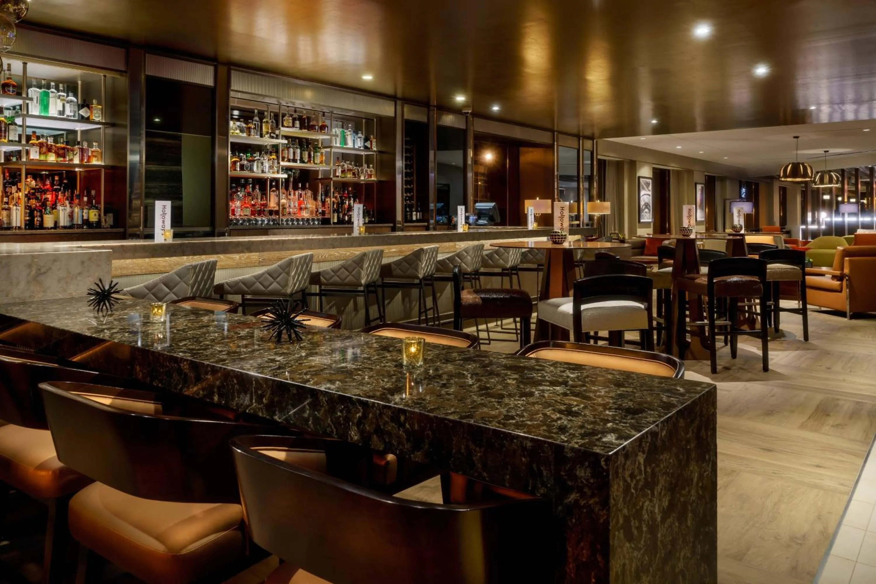 Lounge or bar in Residence Inn by Marriott Chicago Downtown/River North