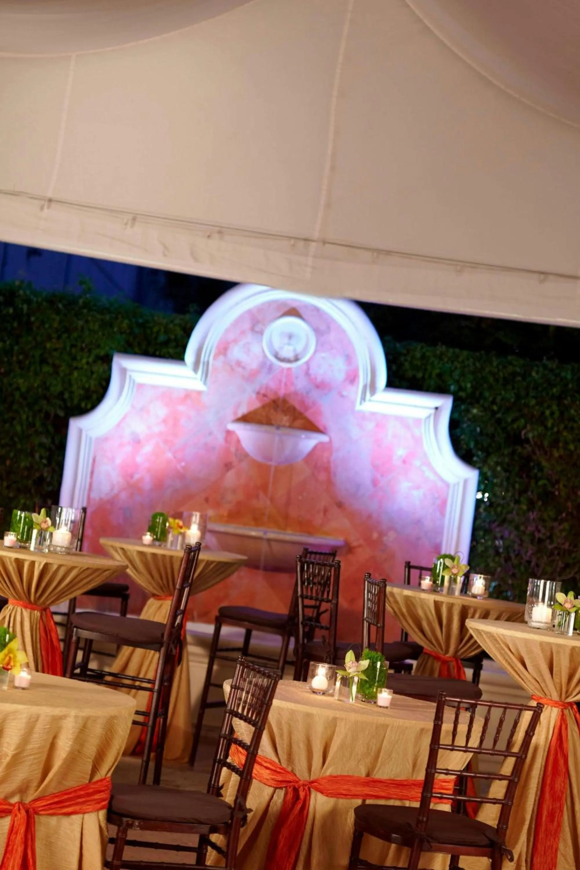 Lobby or reception in Renaissance Fort Lauderdale Cruise Port Hotel