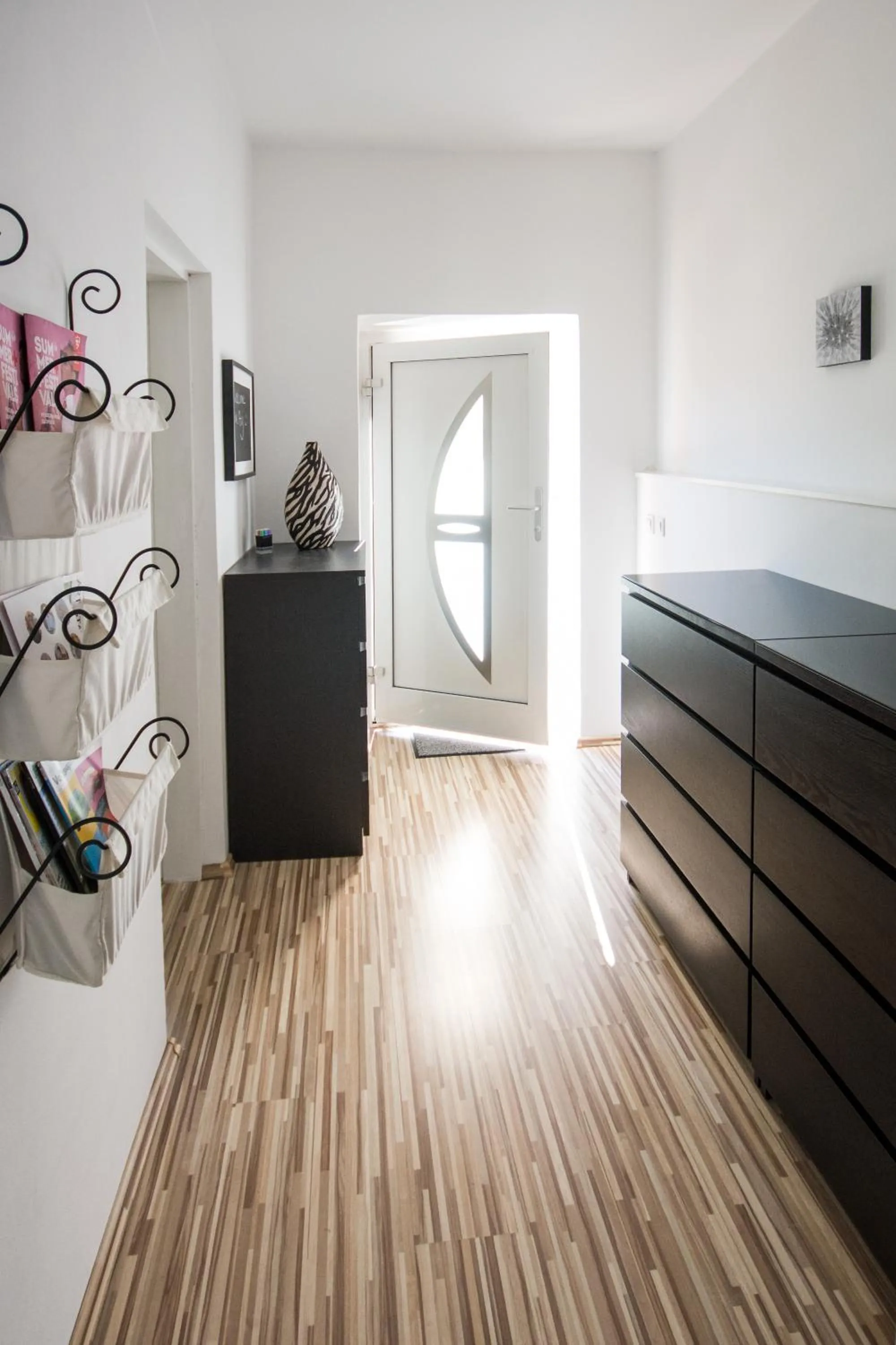 Facade/entrance, Bed in Apartment Mario