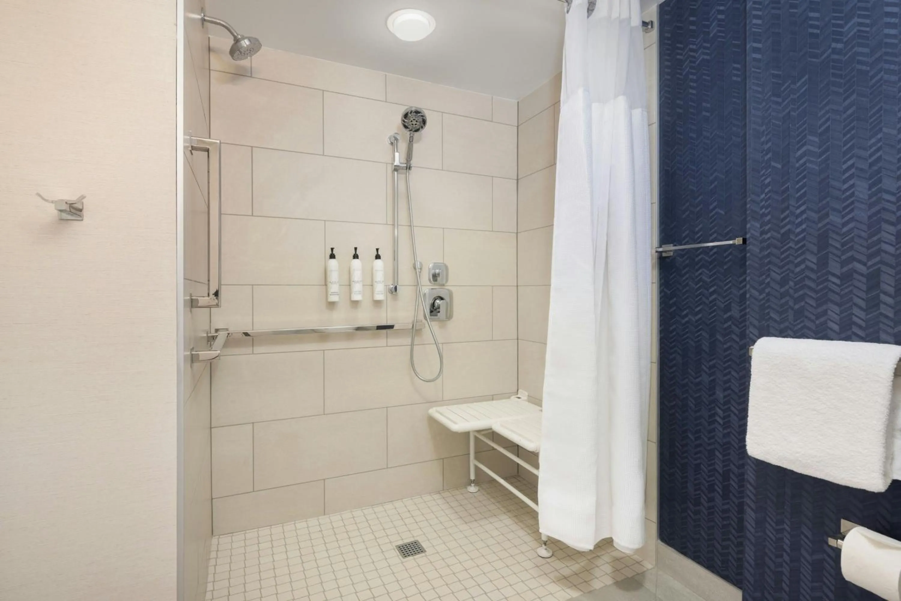 Bathroom in Fairfield Inn Las Vegas Convention Center