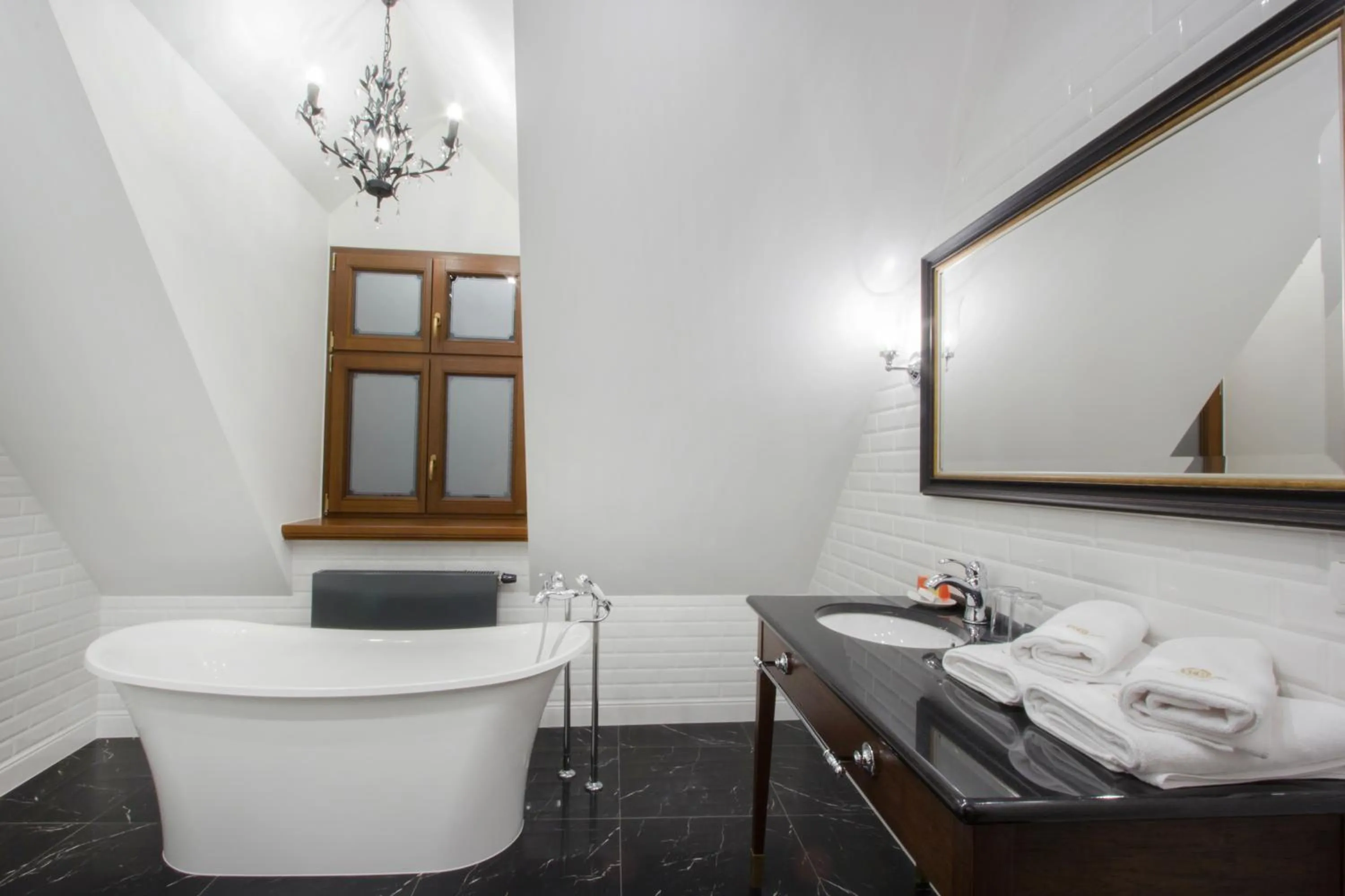 Bathroom in HG Hotel