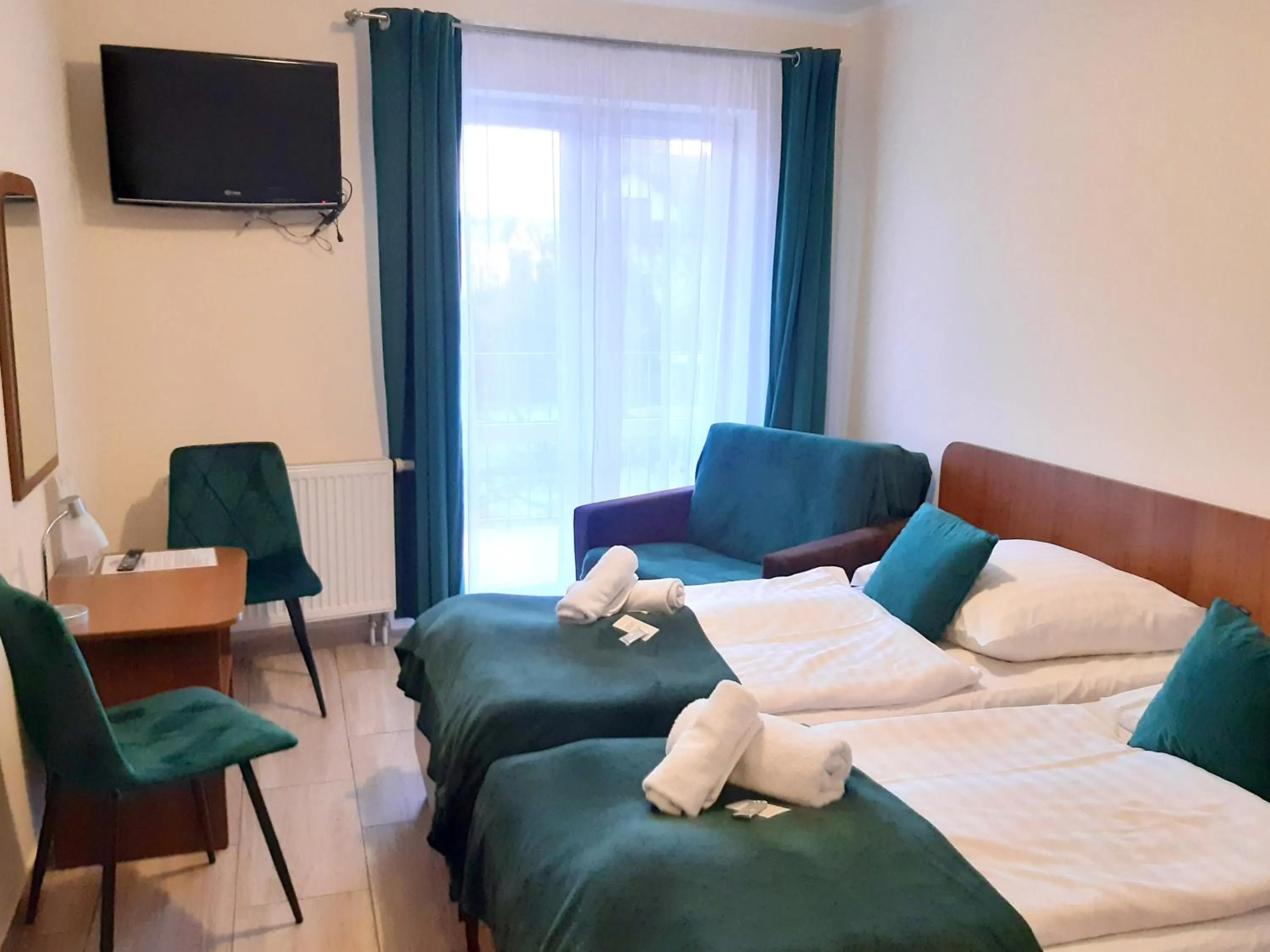 Other, Bed in Rezydencja Korab