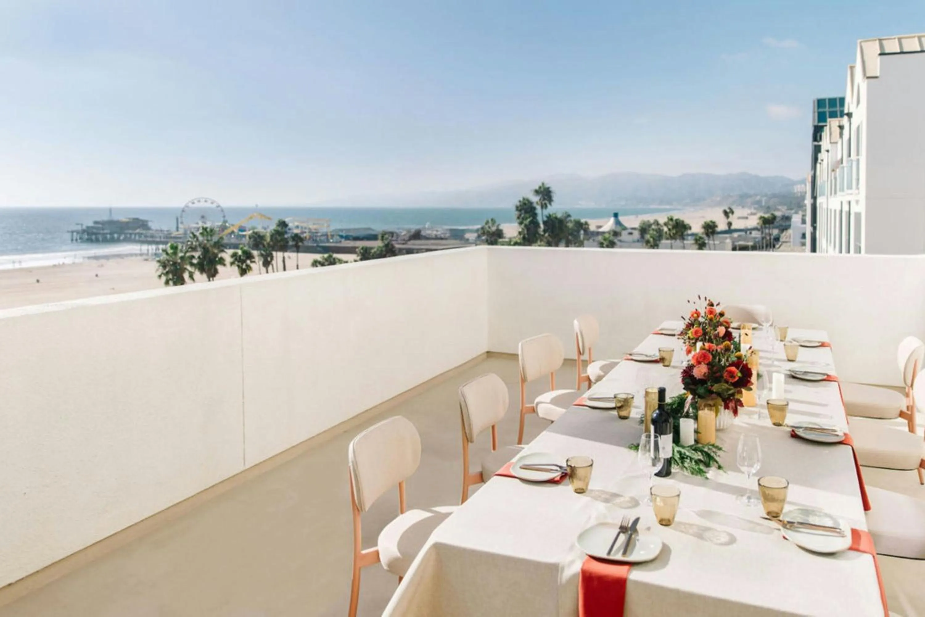 Meeting/conference room in Sandbourne Santa Monica, Autograph Collection