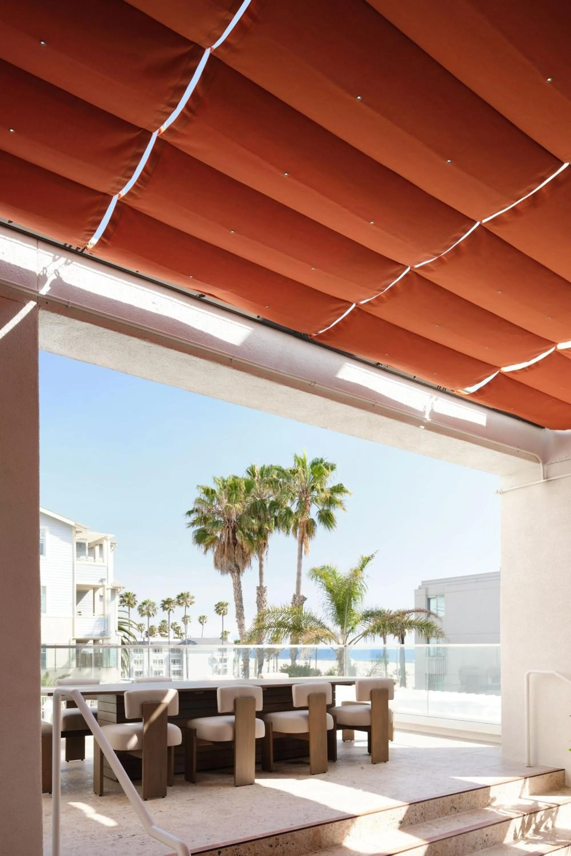 Restaurant/places to eat in Sandbourne Santa Monica, Autograph Collection