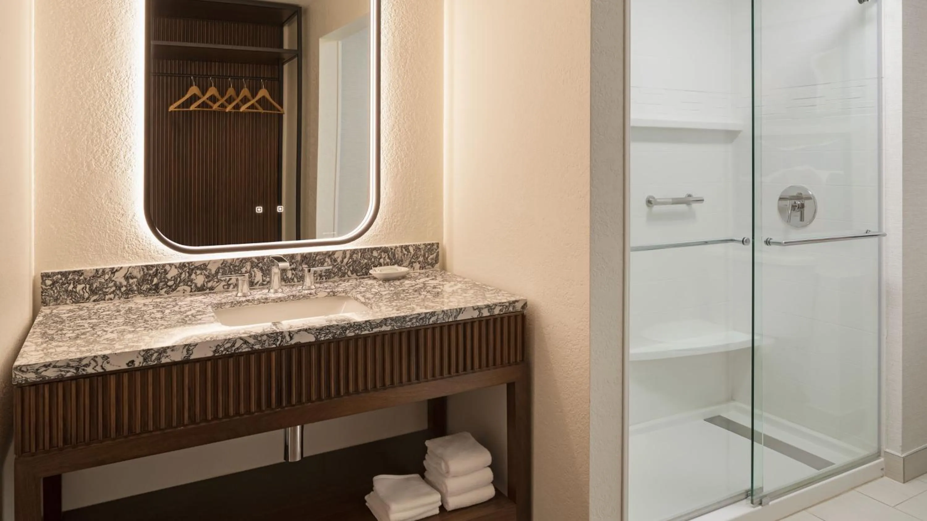 Shower in Burton House, Beverly Hills, A Tribute Portfolio Hotel